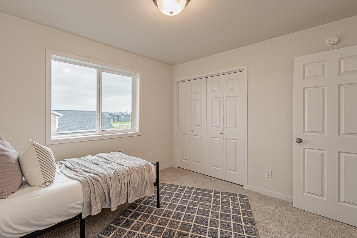 7004 32nd St S, Fargo ND 58103 - Photo 13 of 26