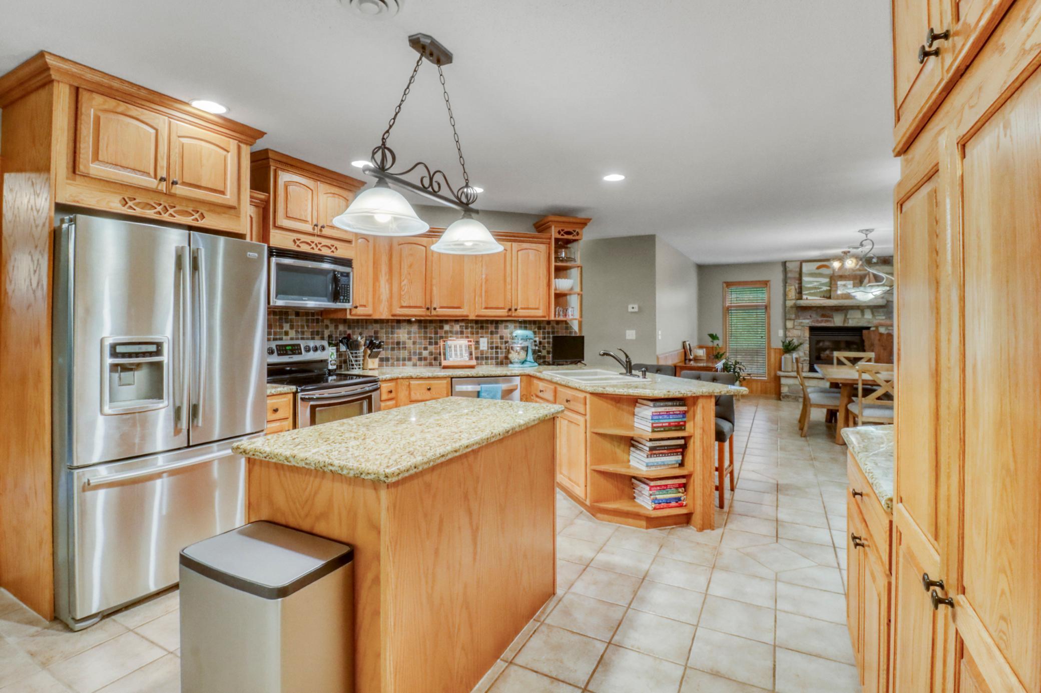 1997 single family home for sale at 1373 Burroughs Road in Detroit Lakes, MN — 3 bed, 2 bath (photo 17 of 74)