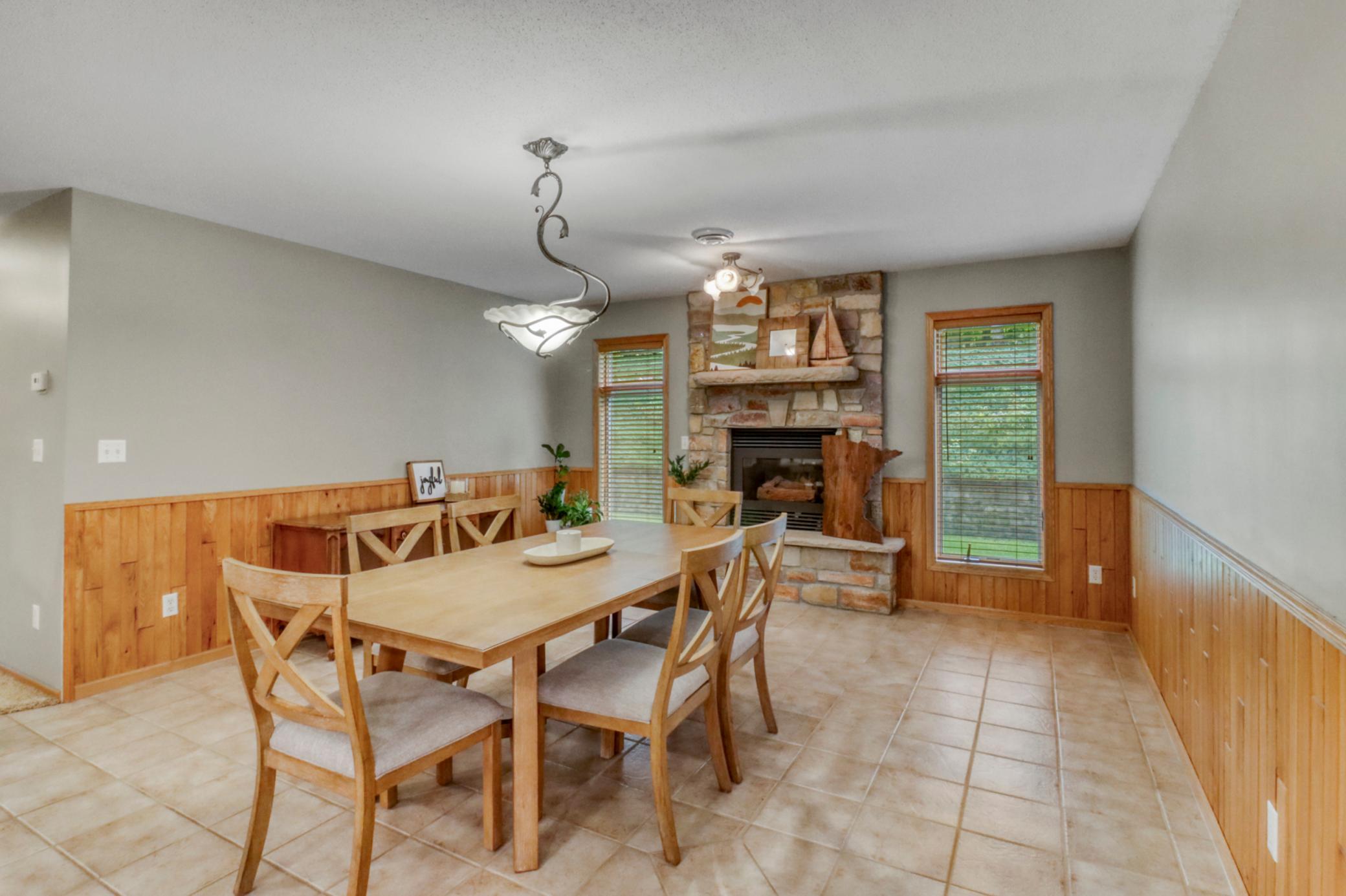 1997 single family home for sale at 1373 Burroughs Road in Detroit Lakes, MN — 3 bed, 2 bath (photo 24 of 74)