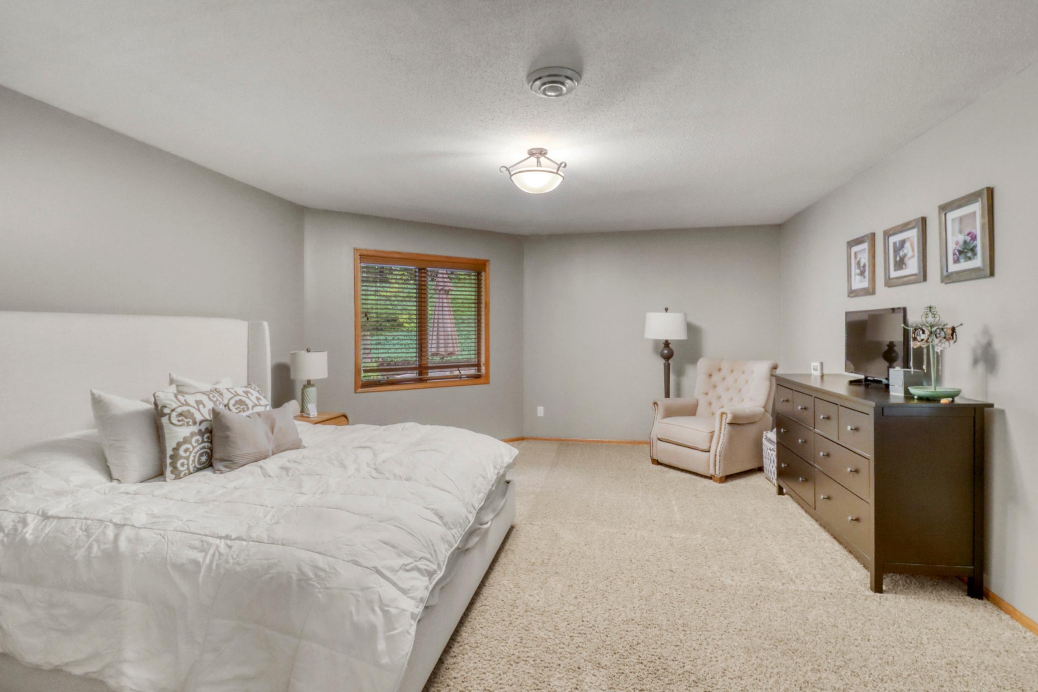 1997 single family home for sale at 1373 Burroughs Road in Detroit Lakes, MN — 3 bed, 2 bath (photo 33 of 74)