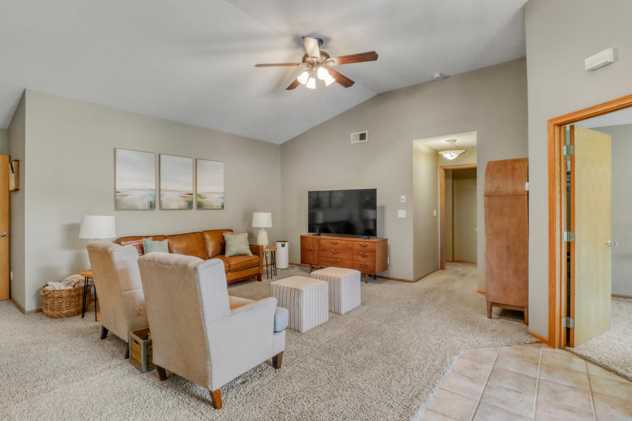 1997 single family home for sale at 1373 Burroughs Road in Detroit Lakes, MN — 3 bed, 2 bath (photo 10 of 74)