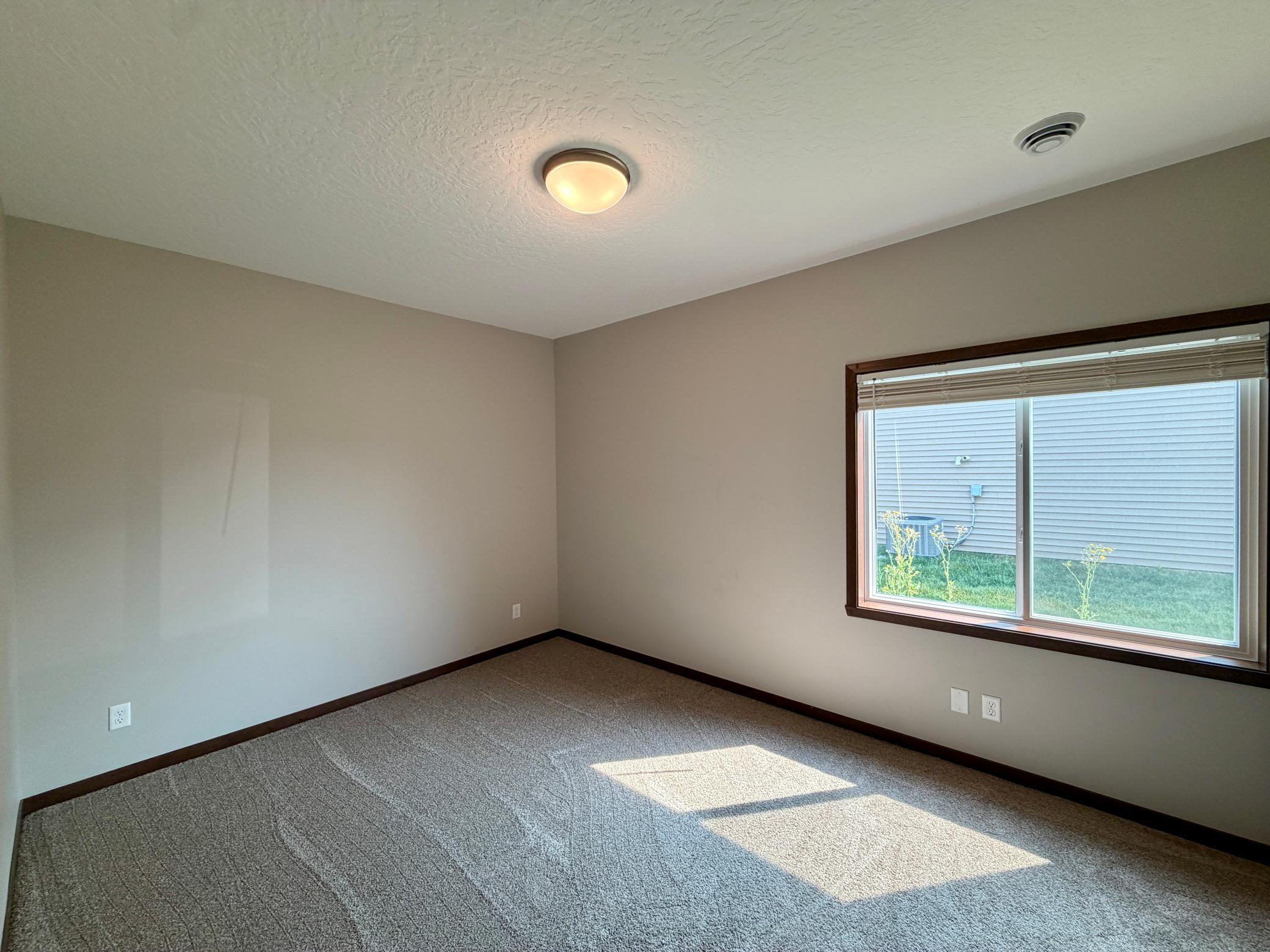1506 6 Avenue NE, Dilworth MN 56529 - Photo 2 of 29