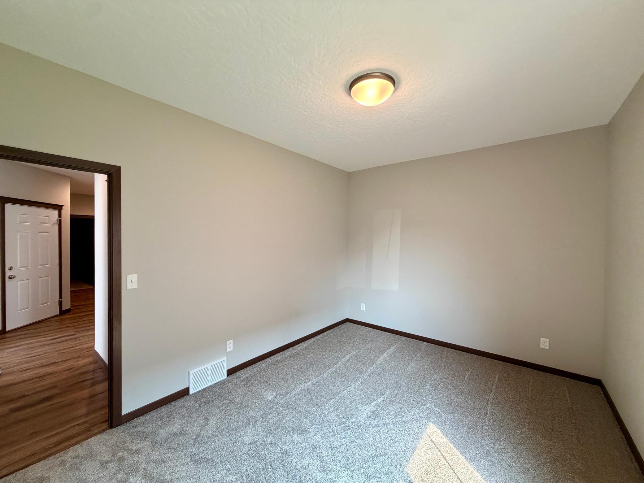 1506 6 Avenue NE, Dilworth MN 56529 - Photo 3 of 29