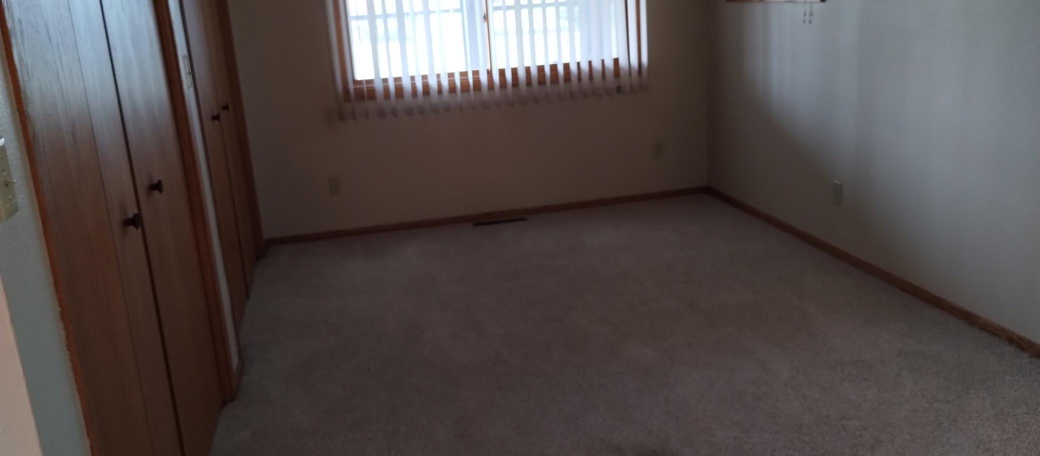 1986 single family home for sale at 2814 Pebble Lake Road in Fergus Falls, MN — 2 bed, 2 bath (photo 62 of 82)