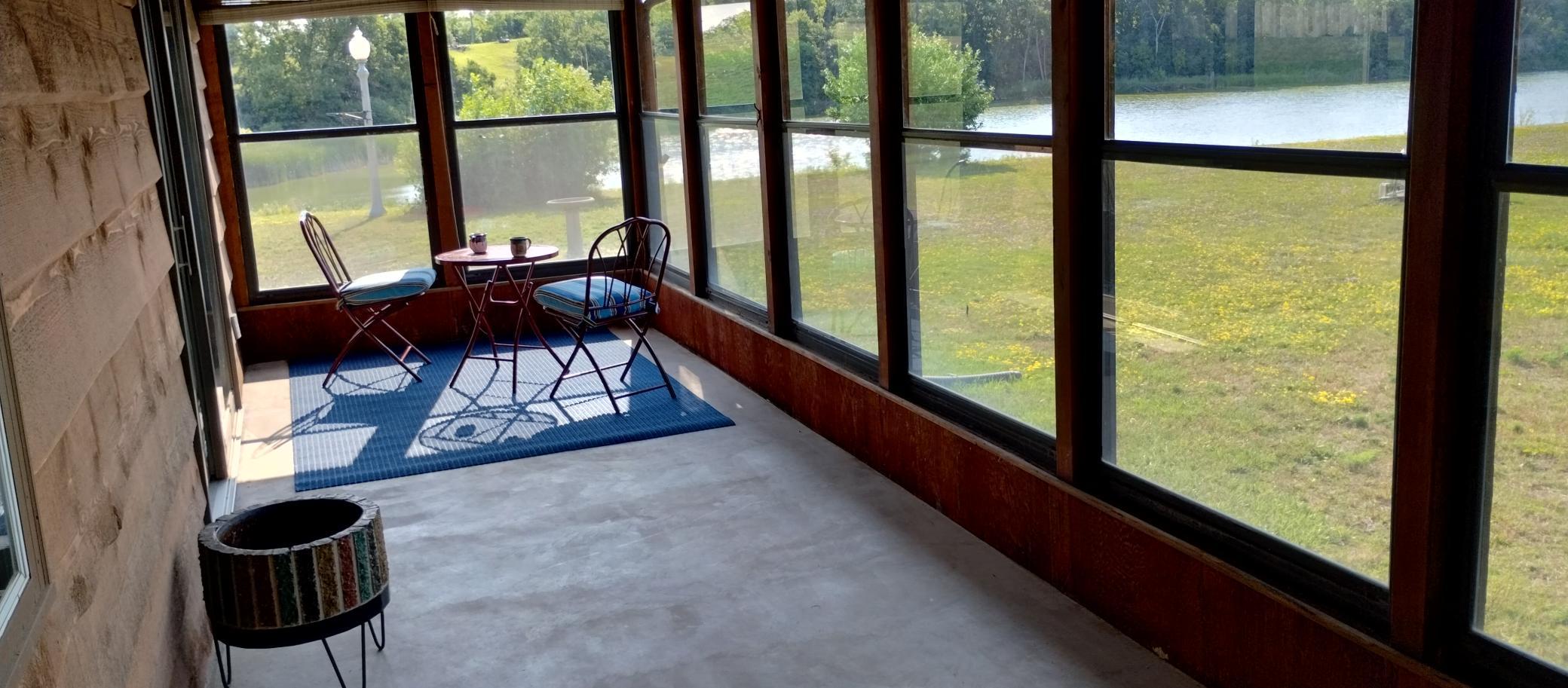 1986 single family home for sale at 2814 Pebble Lake Road in Fergus Falls, MN — 2 bed, 2 bath (photo 72 of 82)