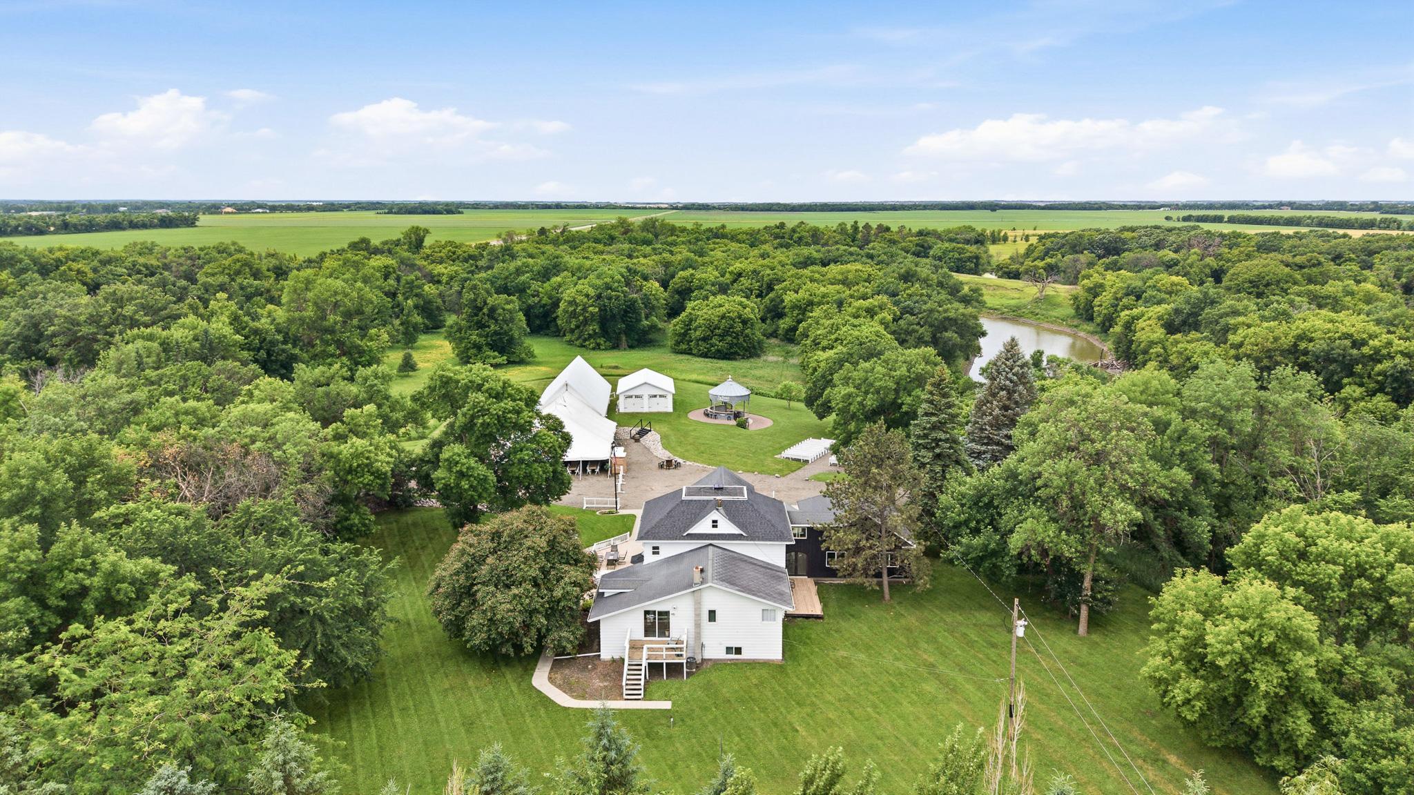 164 110th Avenue S, Moorhead MN 56560 - Photo 4 of 54