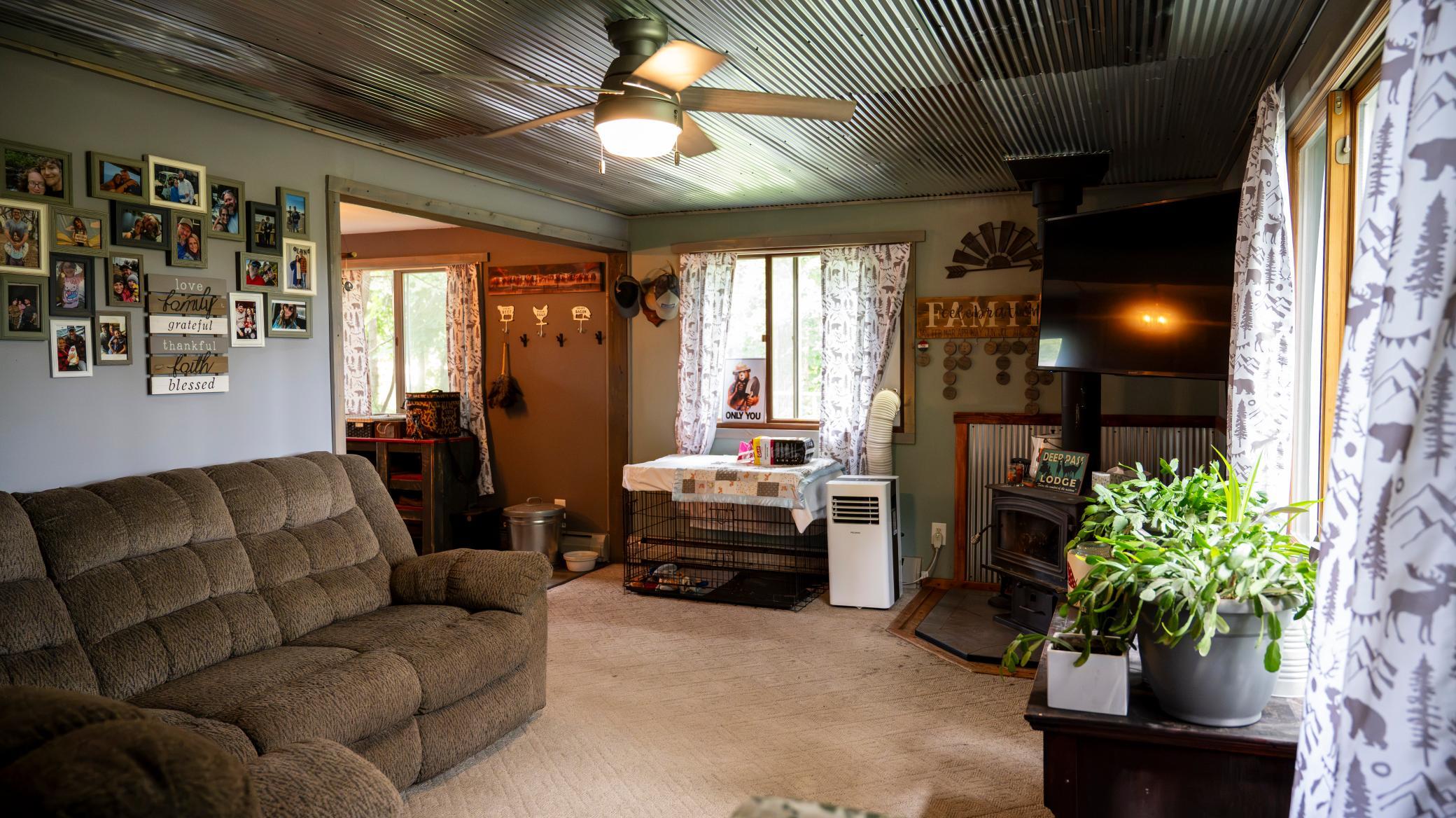 1977 single family home for sale at 37782 444th Place in Aitkin, MN — 3 bed, 2 bath (photo 11 of 29)