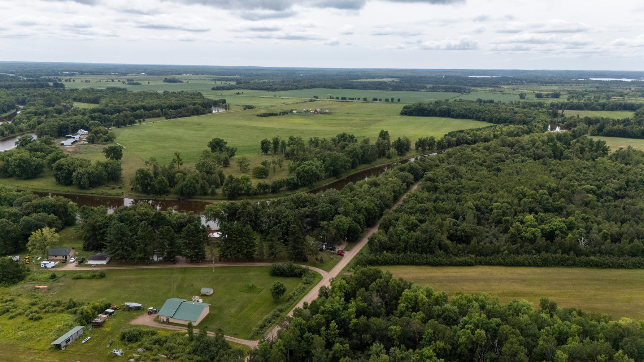 1977 single family home for sale at 37782 444th Place in Aitkin, MN — 3 bed, 2 bath (photo 26 of 29)