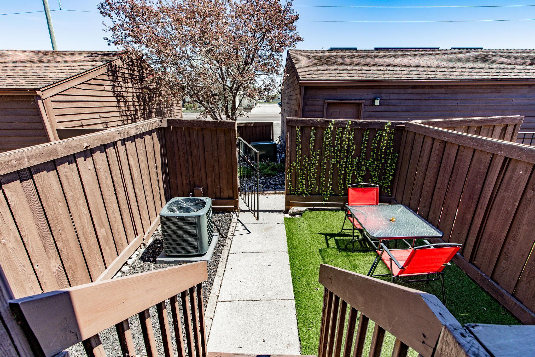 1721 42nd Street S, Fargo ND 58103 - Photo 9 of 47