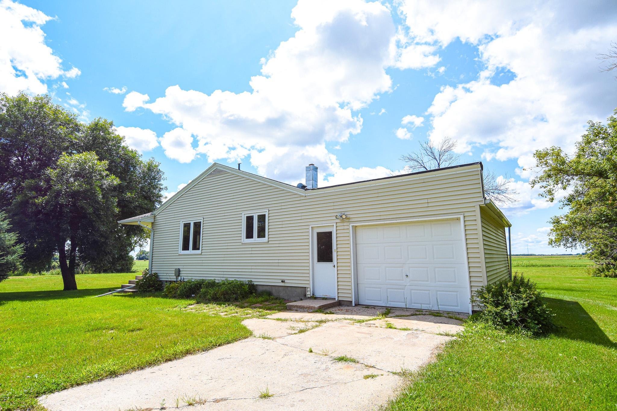 1960 single family home for sale at 27774 330th Avenue NW in Warren, MN — 3 bed, 1 bath (photo 24 of 33)