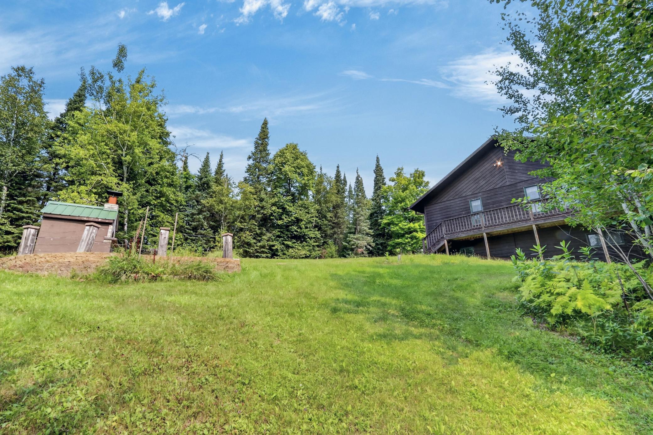 1996 single family home for sale at 39343 Cedar Heights Road in Bigfork, MN — 3 bed, 2 bath (photo 17 of 76)