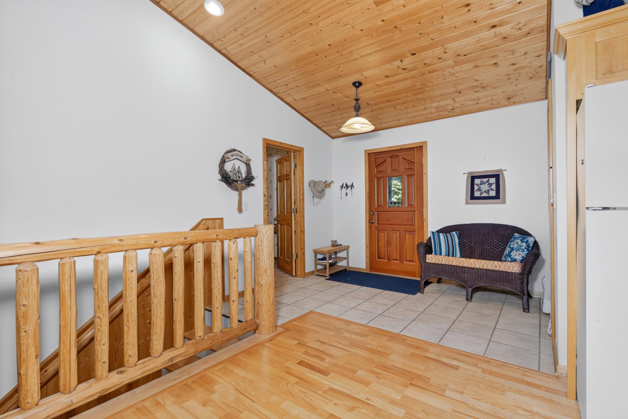 1996 single family home for sale at 39343 Cedar Heights Road in Bigfork, MN — 3 bed, 2 bath (photo 30 of 76)