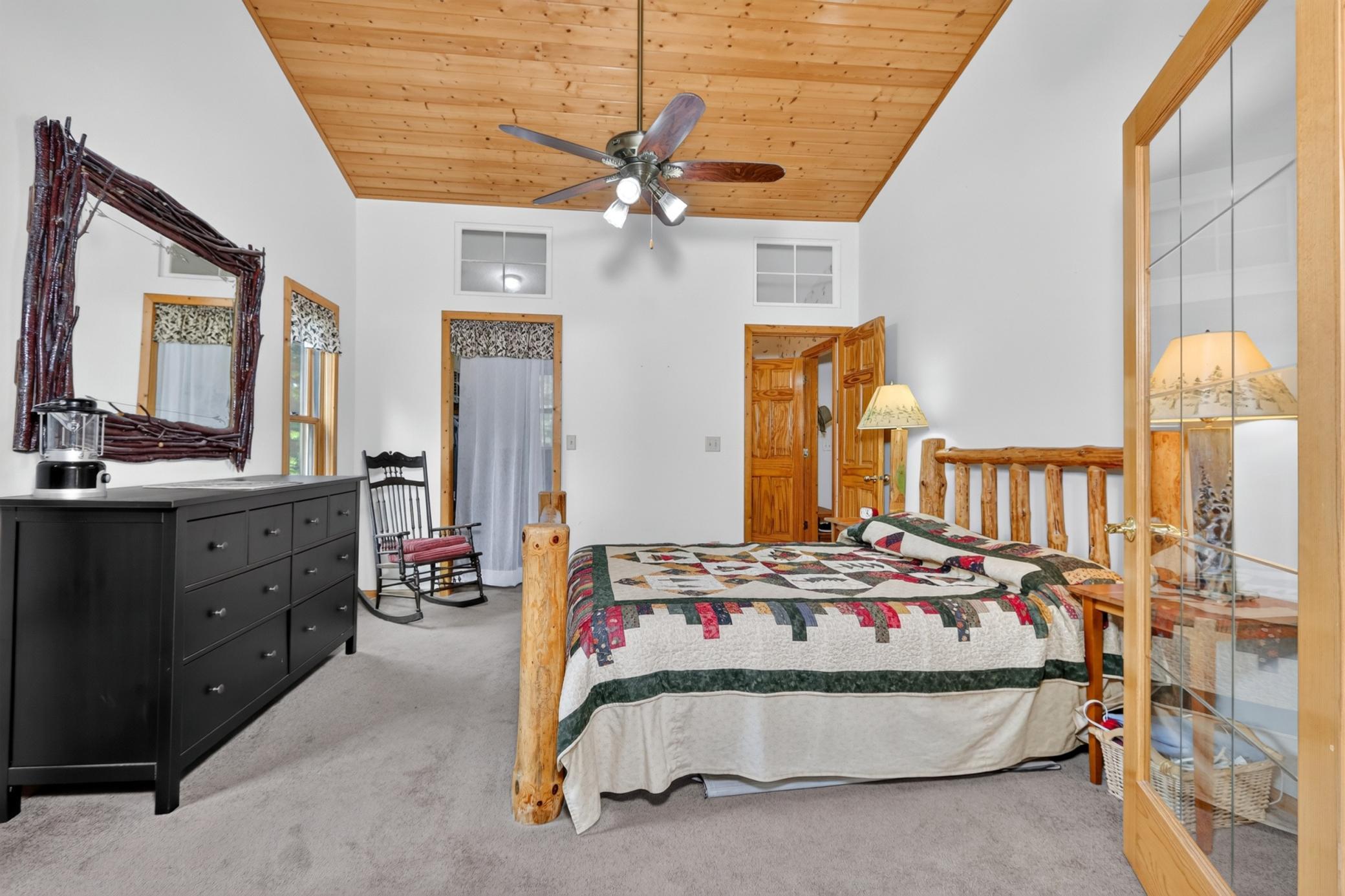 1996 single family home for sale at 39343 Cedar Heights Road in Bigfork, MN — 3 bed, 2 bath (photo 44 of 76)
