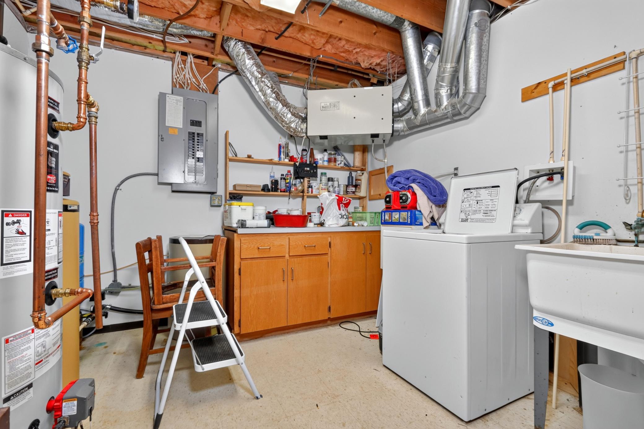 1996 single family home for sale at 39343 Cedar Heights Road in Bigfork, MN — 3 bed, 2 bath (photo 58 of 76)
