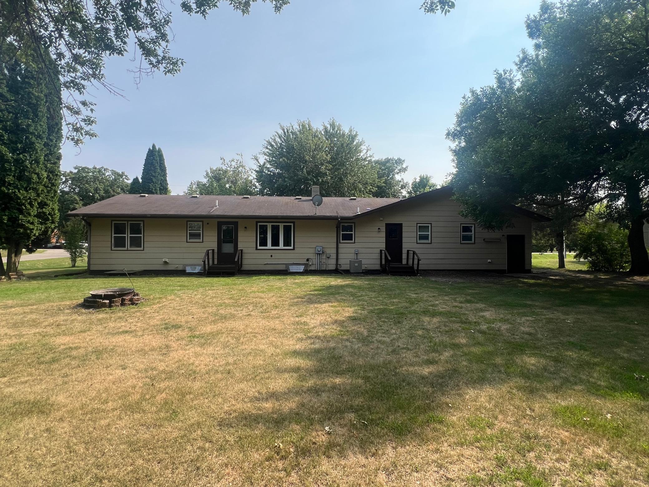 1981 single family home for sale at 304 5th Street in Bluffton, MN — 5 bed, 2 bath (photo 2 of 17)
