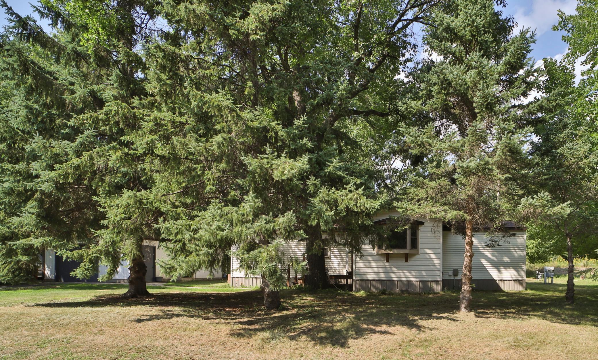 1990 single family home for sale at 14648 Ridgeway Road in Crosslake, MN — 2 bed, 1 bath (photo 39 of 39)