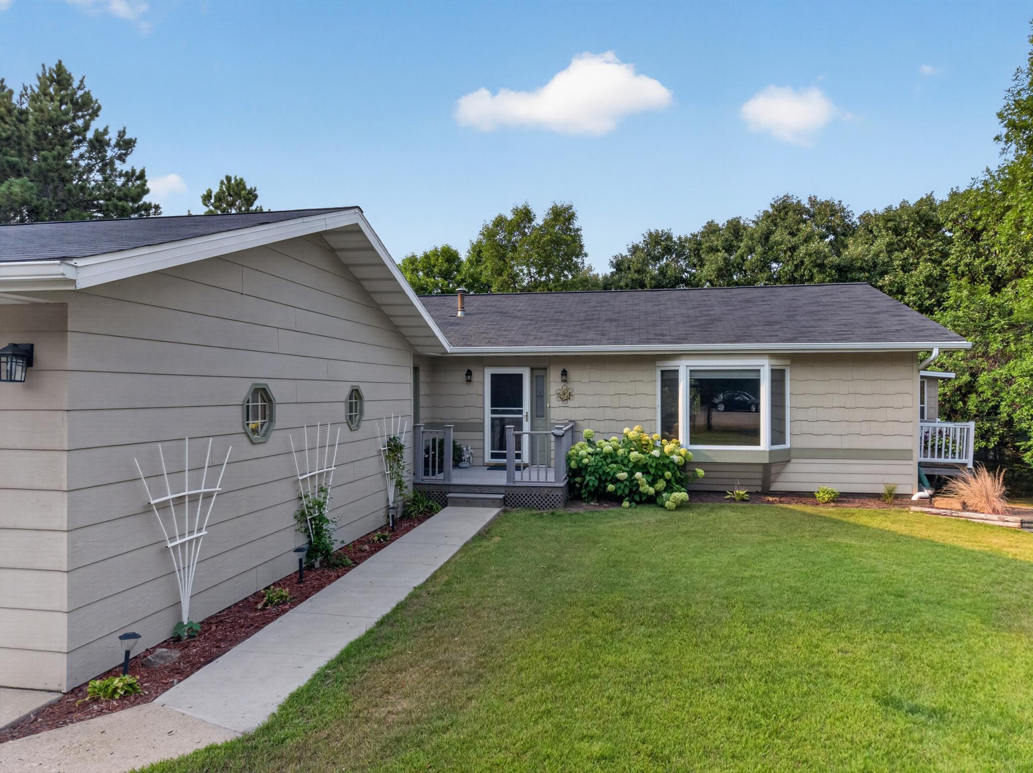1990 single family home for sale at 44547 451st Street in Perham, MN — 3 bed, 2 bath (photo 2 of 65)