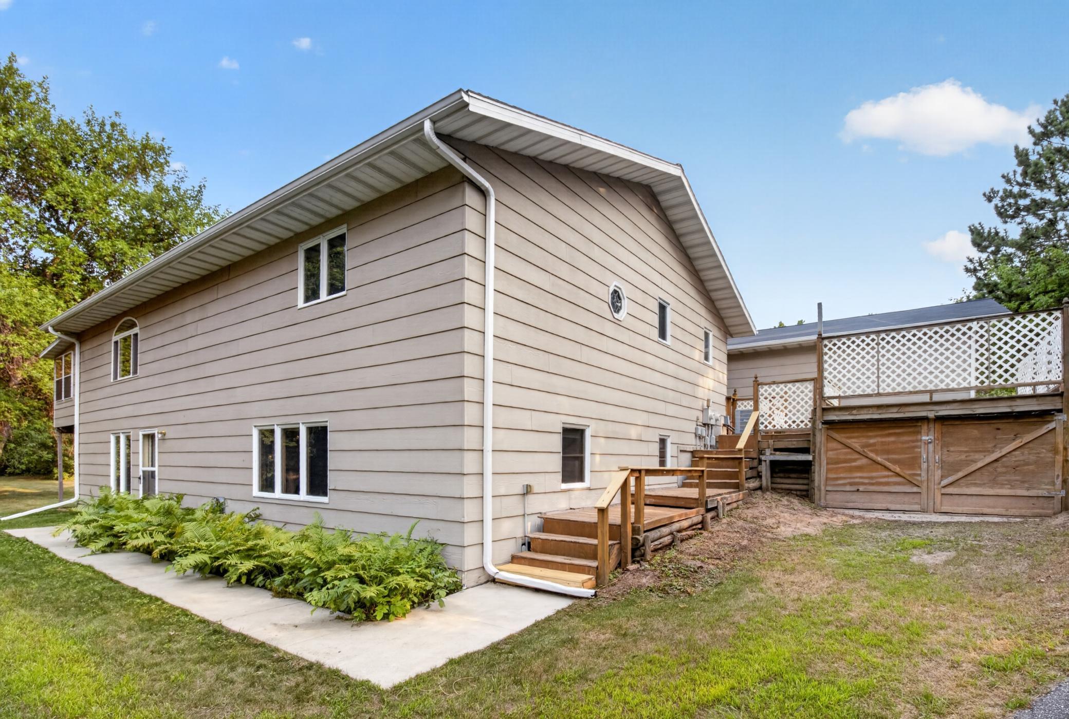 1990 single family home for sale at 44547 451st Street in Perham, MN — 3 bed, 2 bath (photo 16 of 65)