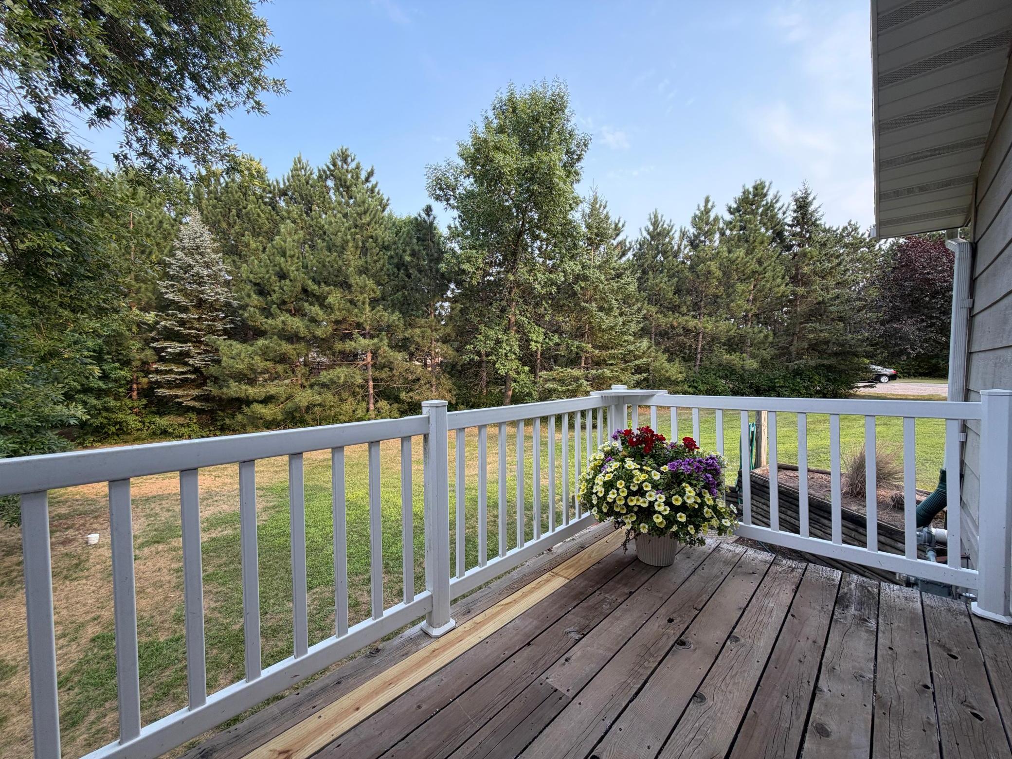 1990 single family home for sale at 44547 451st Street in Perham, MN — 3 bed, 2 bath (photo 18 of 65)