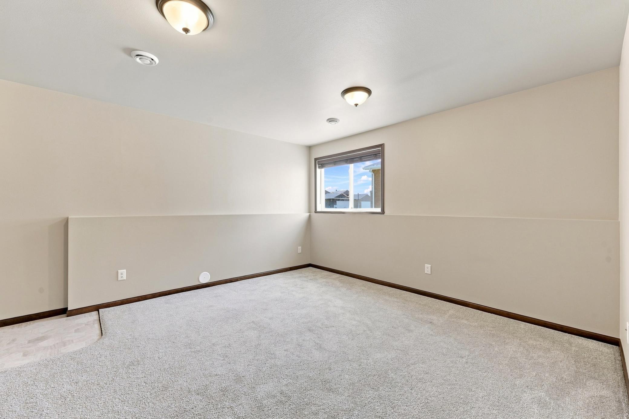 2020 single family home for sale at 3316 MAPLE LEAF Loop S in Fargo, ND — 3 bed, 2 bath (photo 17 of 34)