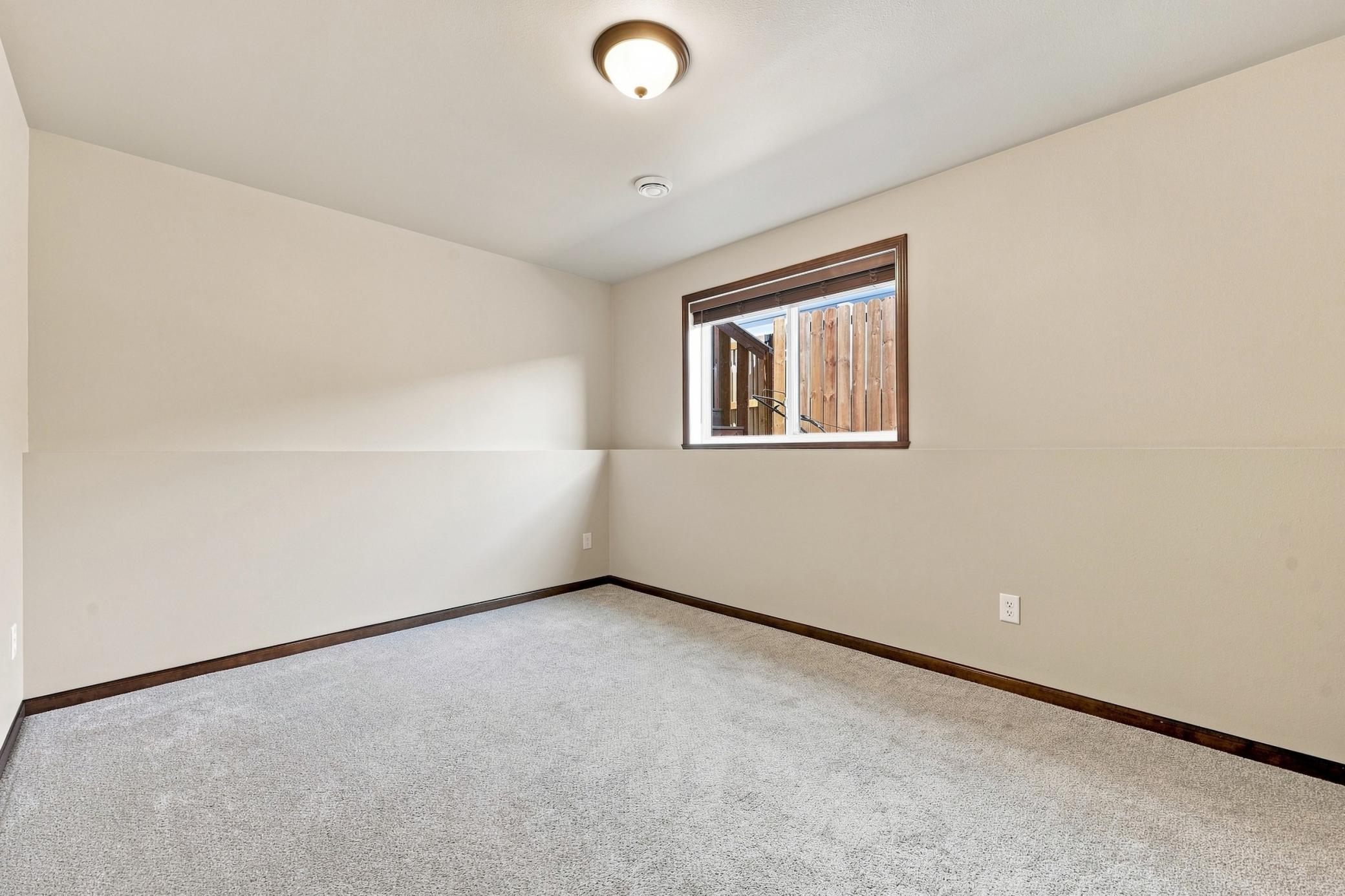2020 single family home for sale at 3316 MAPLE LEAF Loop S in Fargo, ND — 3 bed, 2 bath (photo 20 of 34)