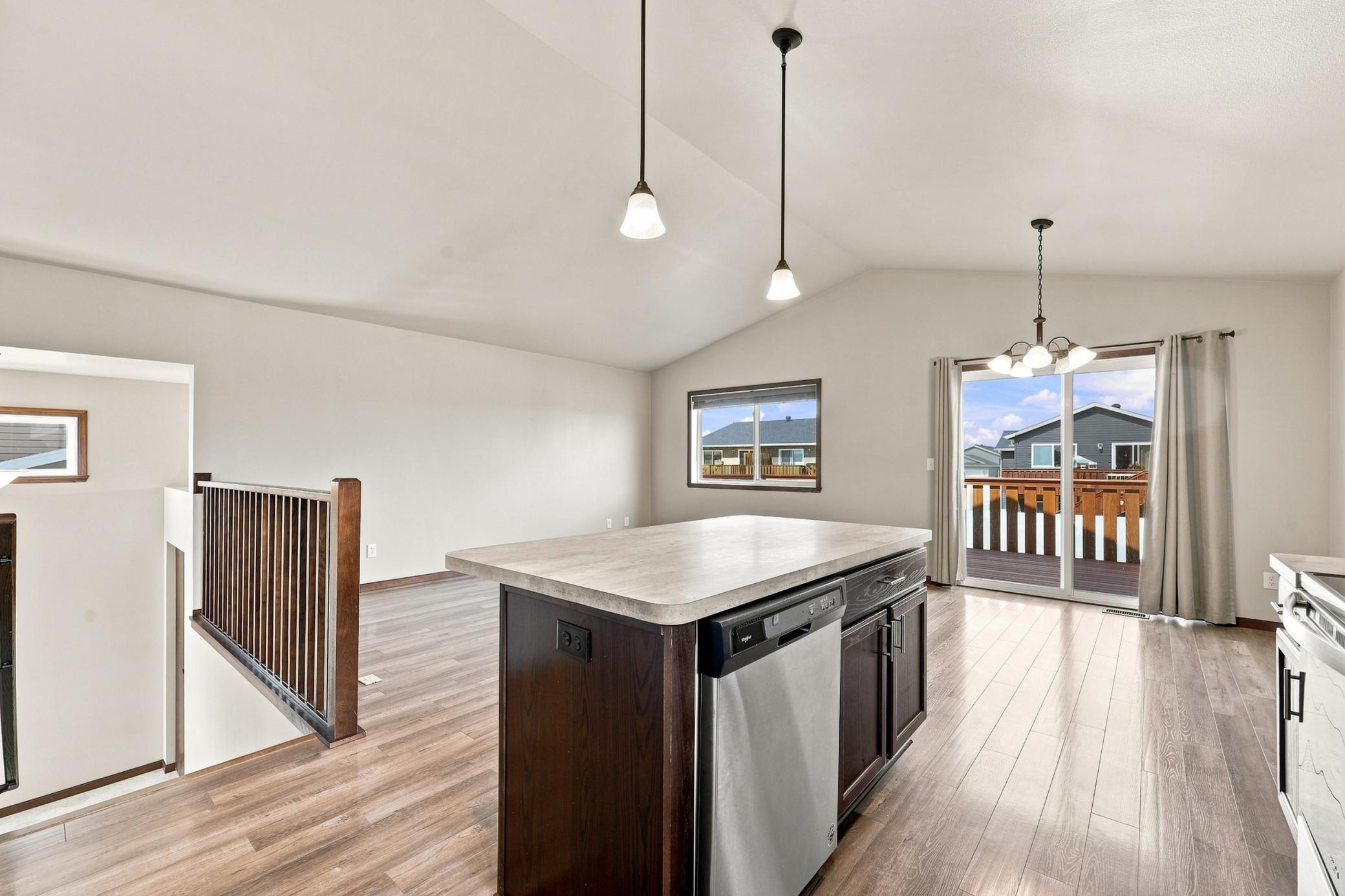 2020 single family home for sale at 3316 MAPLE LEAF Loop S in Fargo, ND — 3 bed, 2 bath (photo 9 of 34)