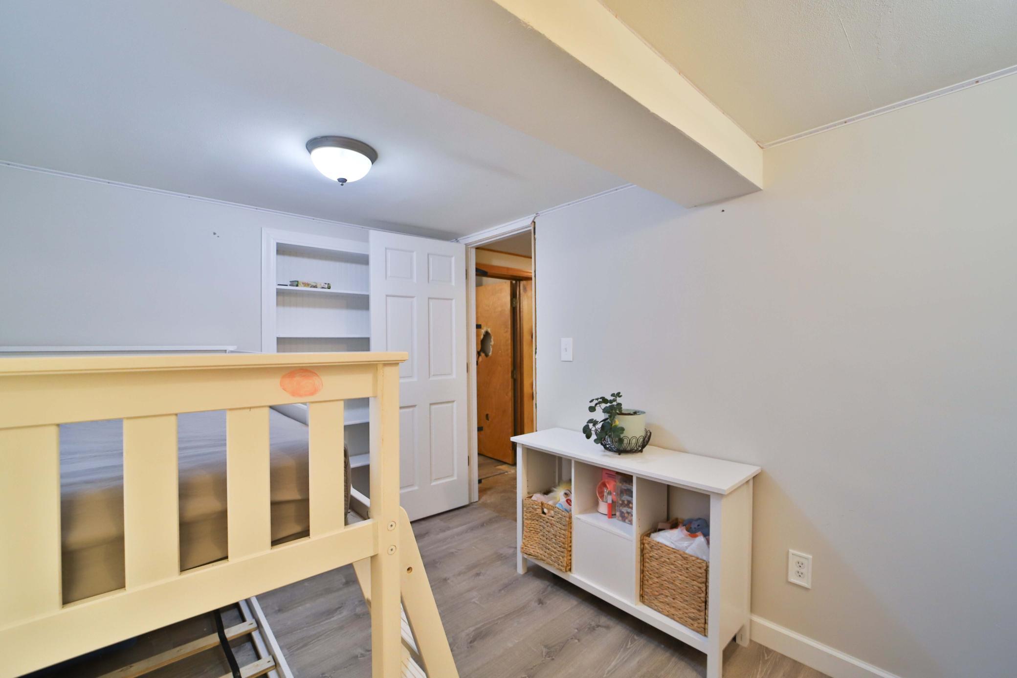 1960 single family home for sale at 1015 13th Avenue NE in Brainerd, MN — 5 bed, 1 bath (photo 27 of 44)