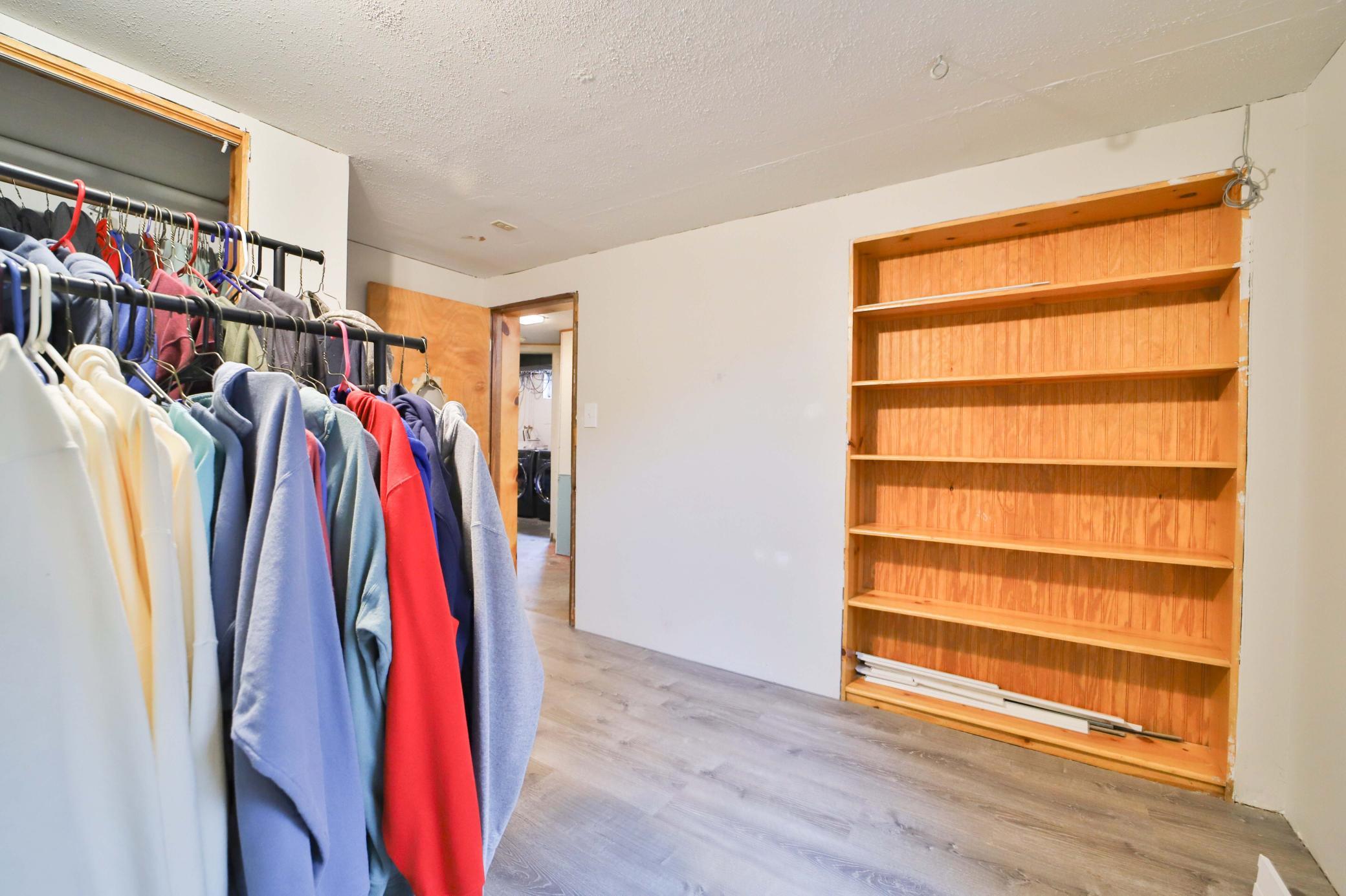 1960 single family home for sale at 1015 13th Avenue NE in Brainerd, MN — 5 bed, 1 bath (photo 30 of 44)