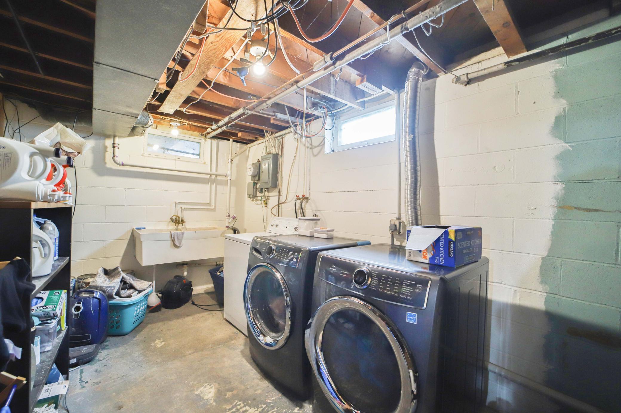 1960 single family home for sale at 1015 13th Avenue NE in Brainerd, MN — 5 bed, 1 bath (photo 31 of 44)