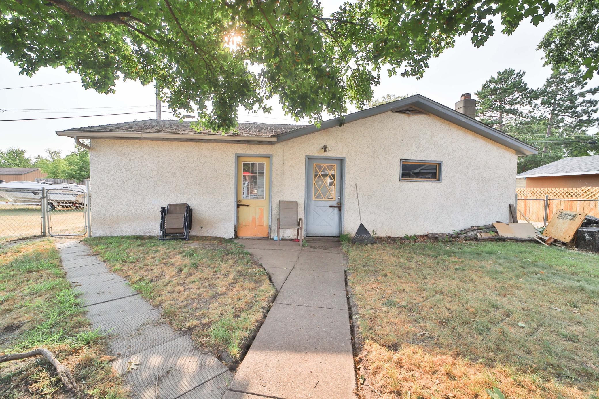 1960 single family home for sale at 1015 13th Avenue NE in Brainerd, MN — 5 bed, 1 bath (photo 39 of 44)