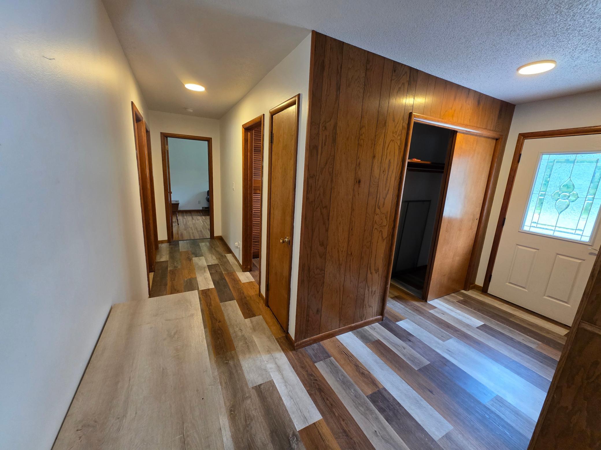 1959 triplex for sale at 401 1st Avenue SE in Pelican Rapids, MN — 6 bed, 3 bath (photo 11 of 15)