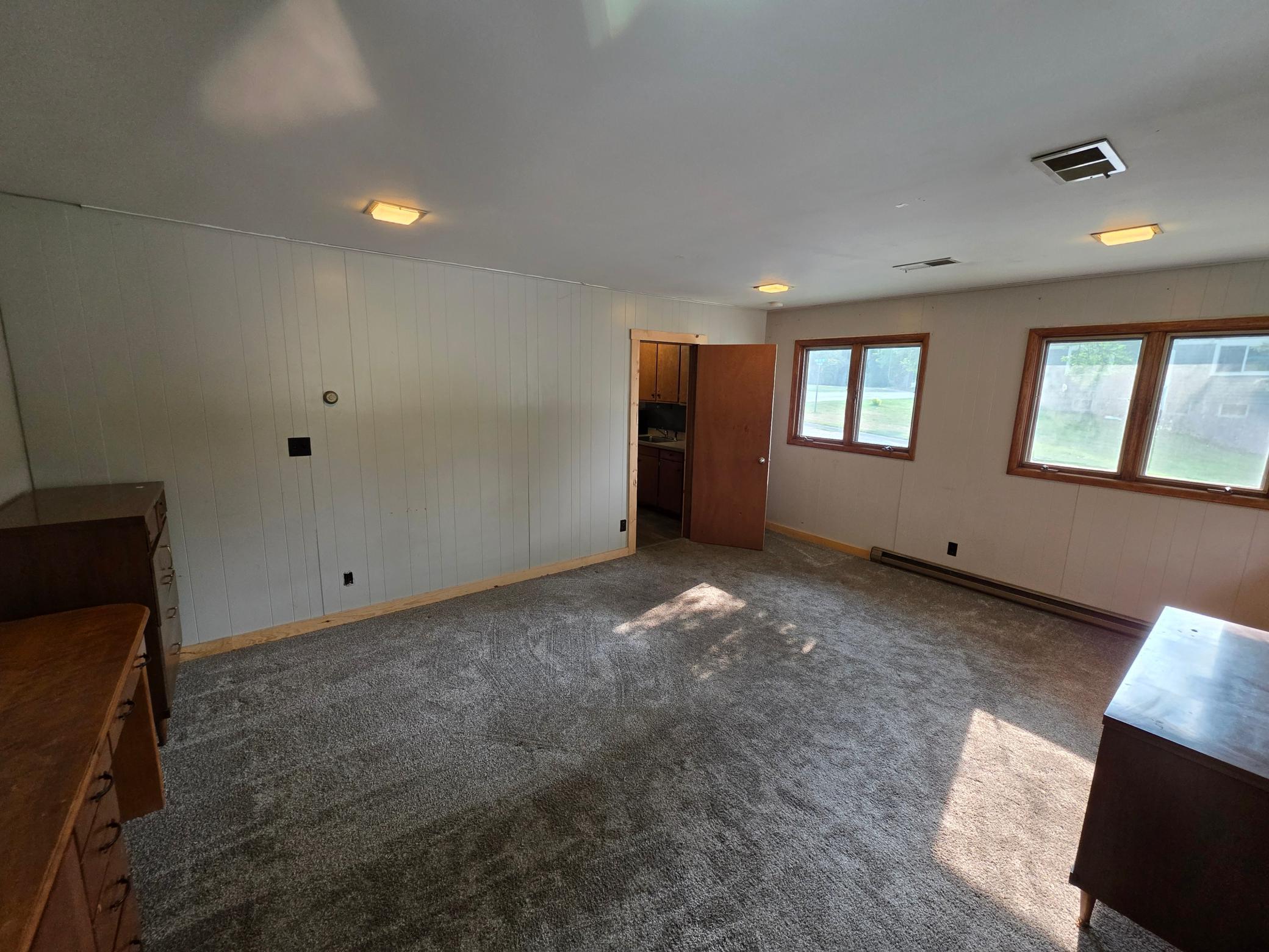 1959 triplex for sale at 401 1st Avenue SE in Pelican Rapids, MN — 6 bed, 3 bath (photo 7 of 15)