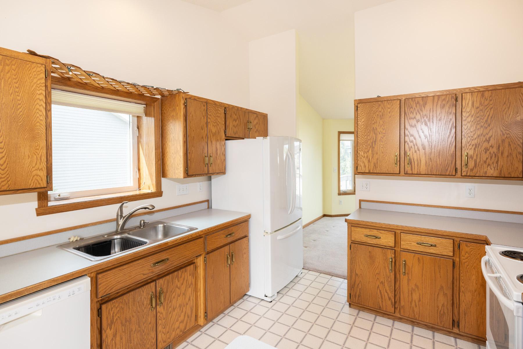 3609 Westmoor Boulevard, Moorhead MN 56560 - Photo 19 of 49