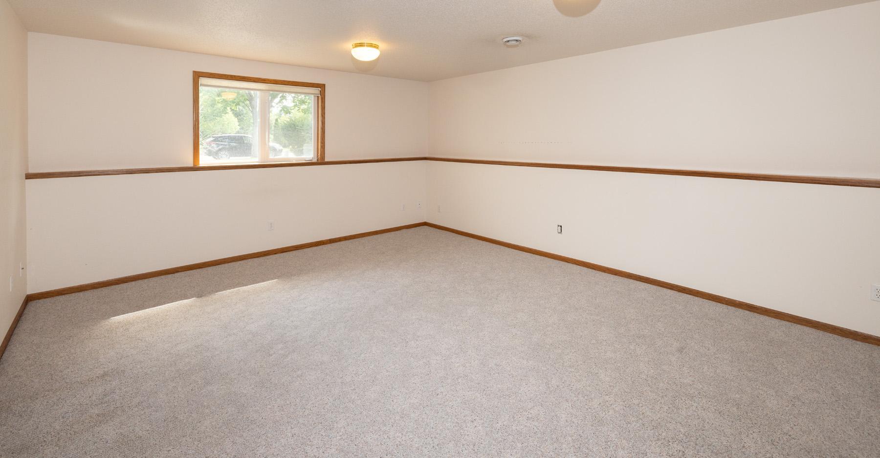 3609 Westmoor Boulevard, Moorhead MN 56560 - Photo 31 of 49