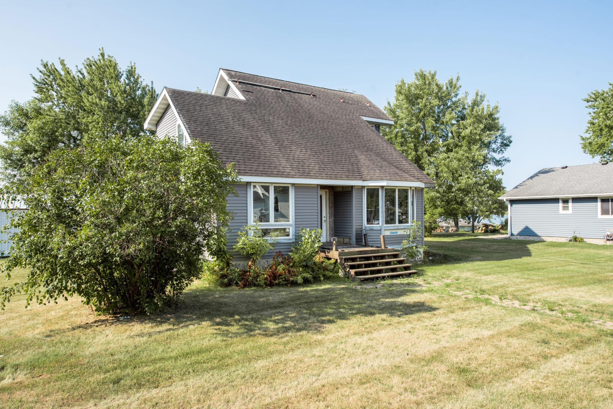 221 E Lake Street, Parkers Prairie MN 56361 - Photo 2 of 29