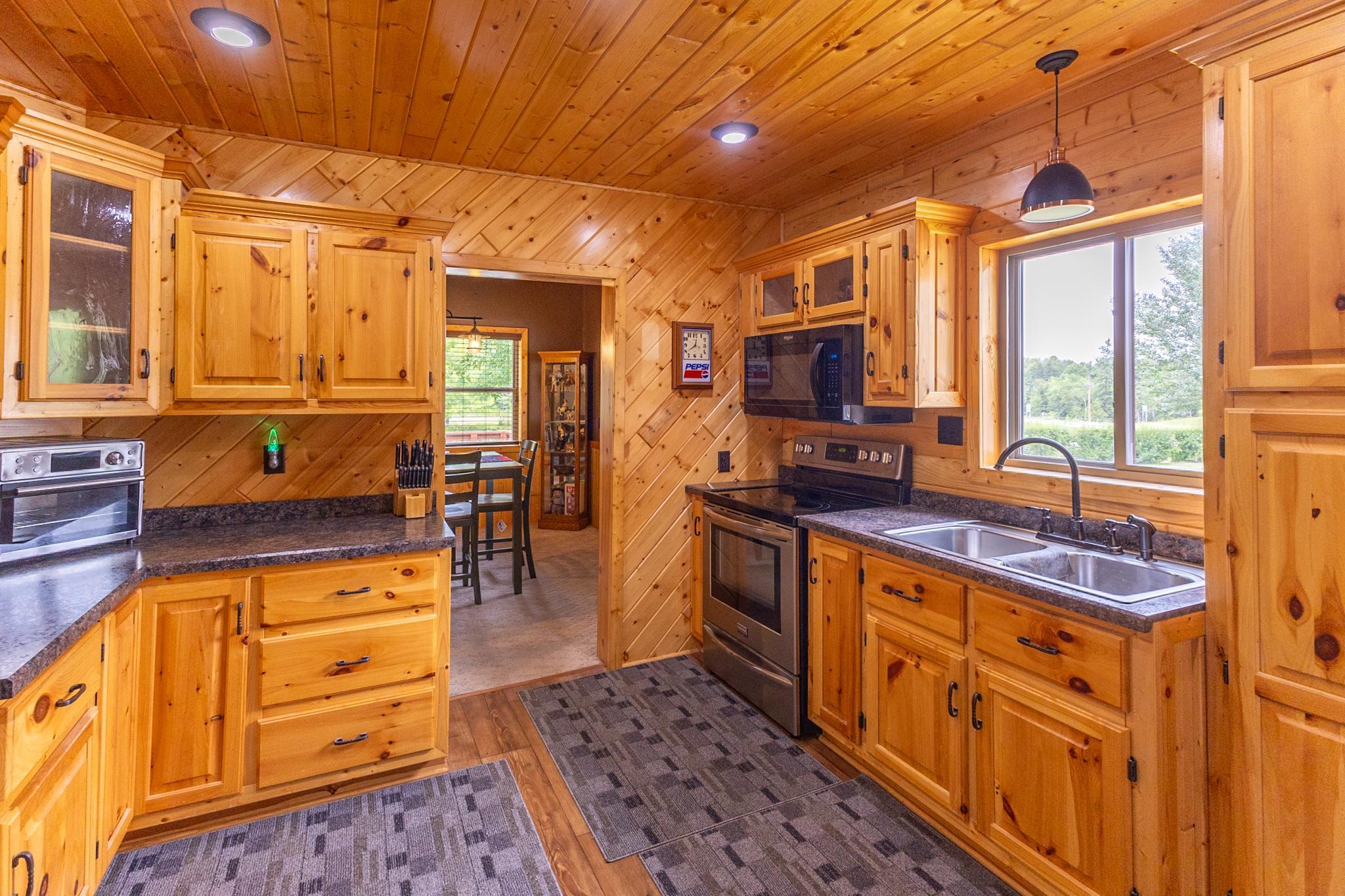 178 Cedar Street, Gonvick MN 56644 - Photo 11 of 40