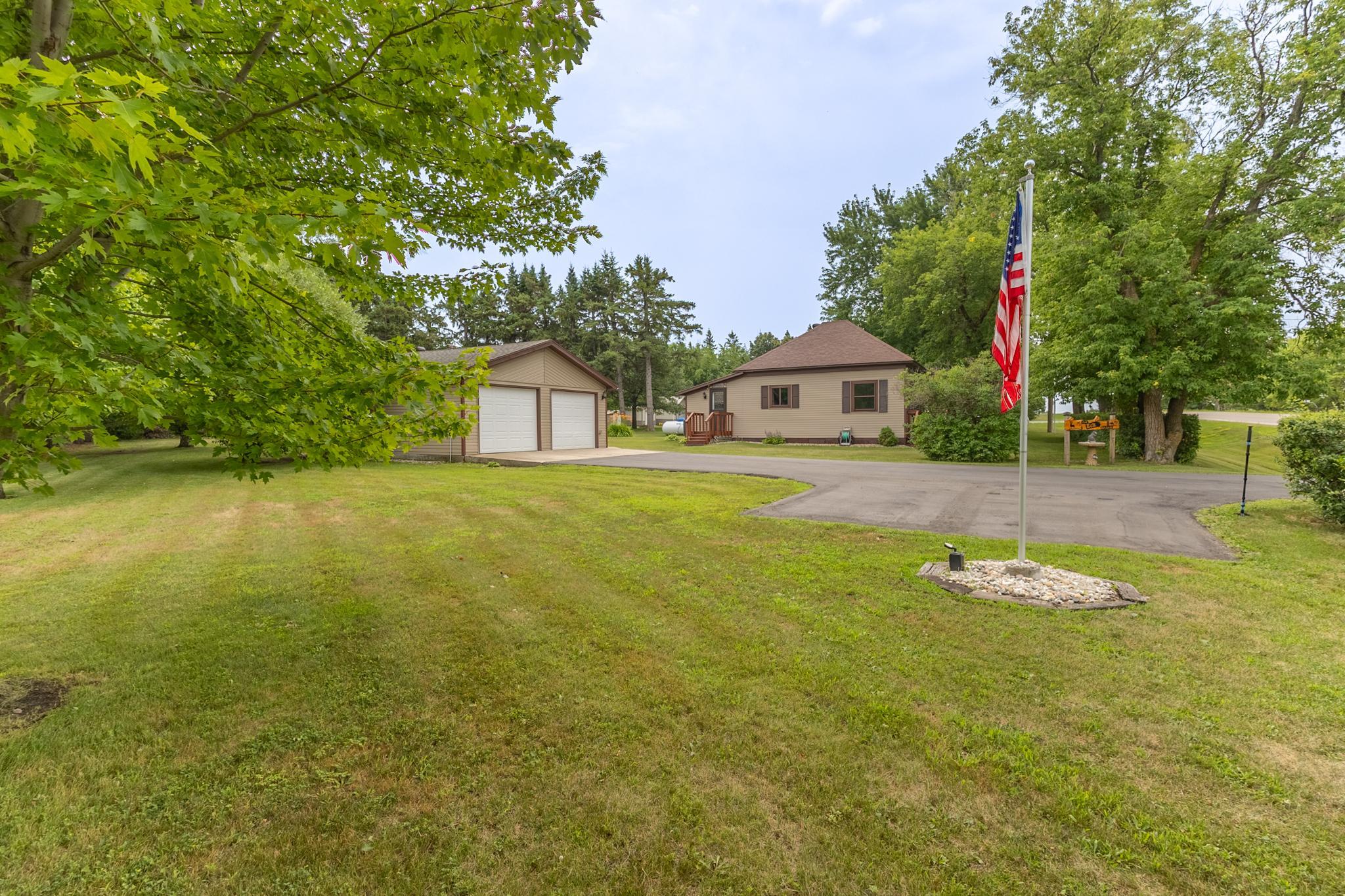 178 Cedar Street, Gonvick MN 56644 - Photo 5 of 40