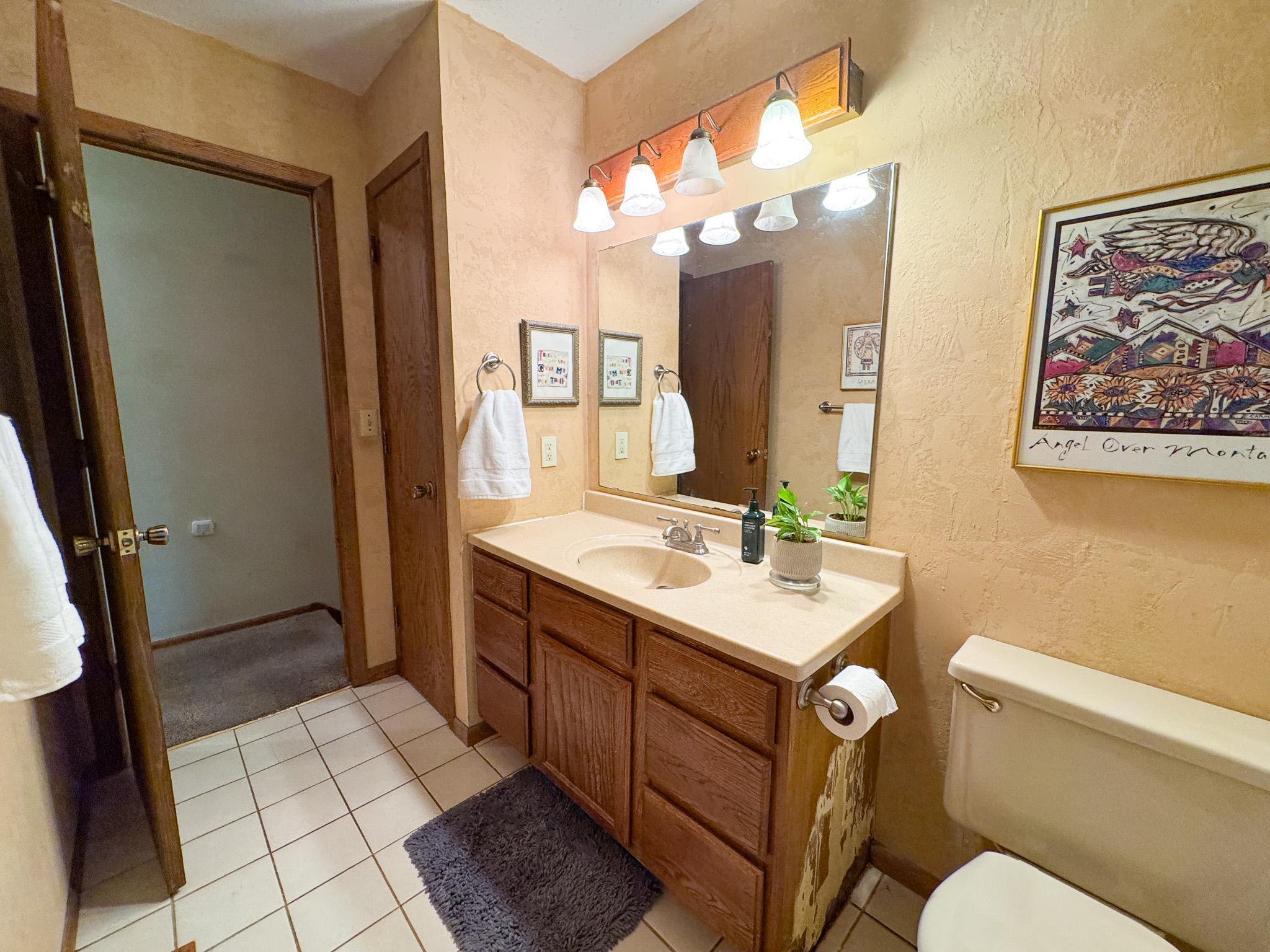 210 W Everett Avenue, Fergus Falls MN 56537 - Photo 14 of 40