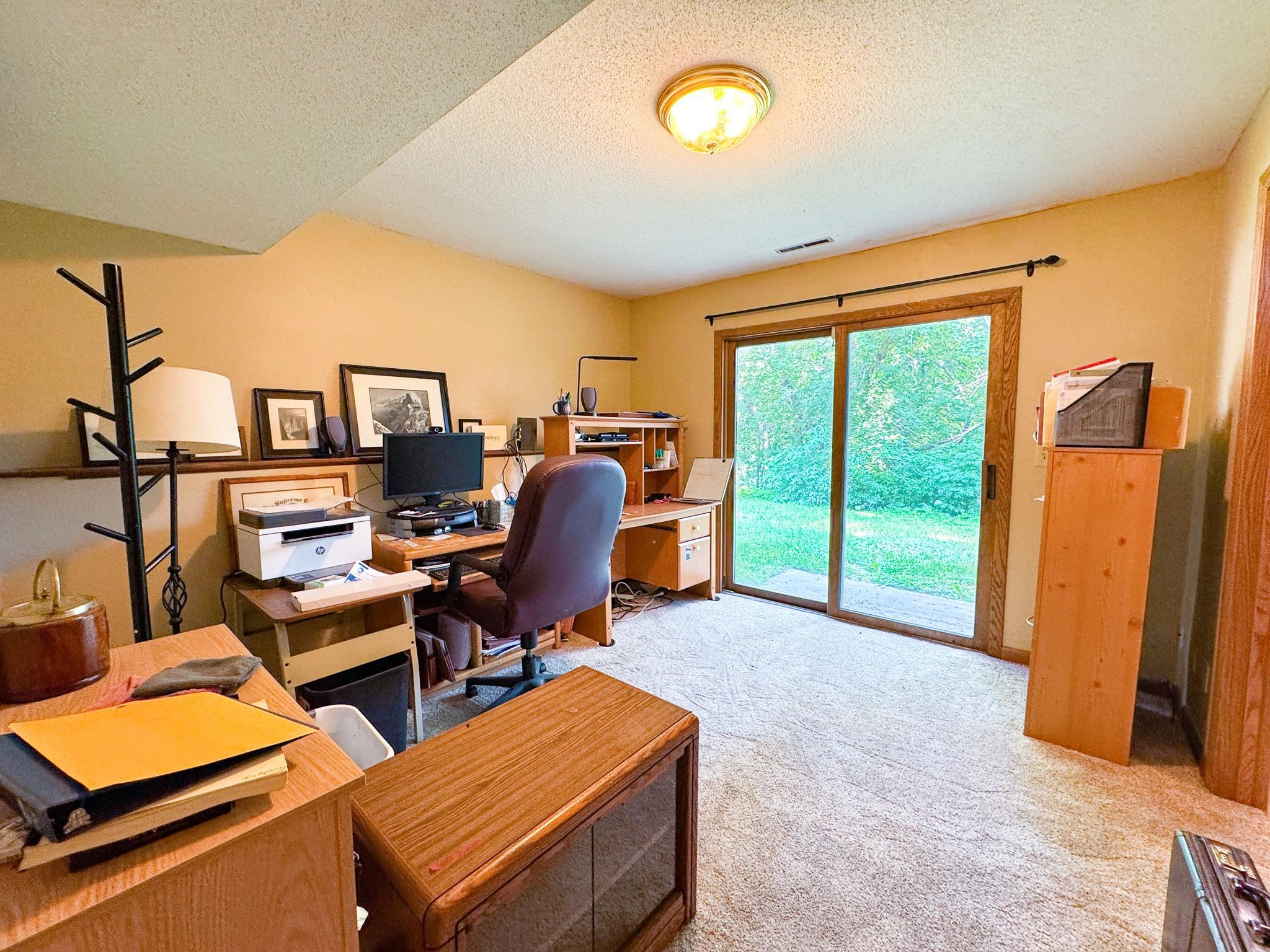 210 W Everett Avenue, Fergus Falls MN 56537 - Photo 24 of 40