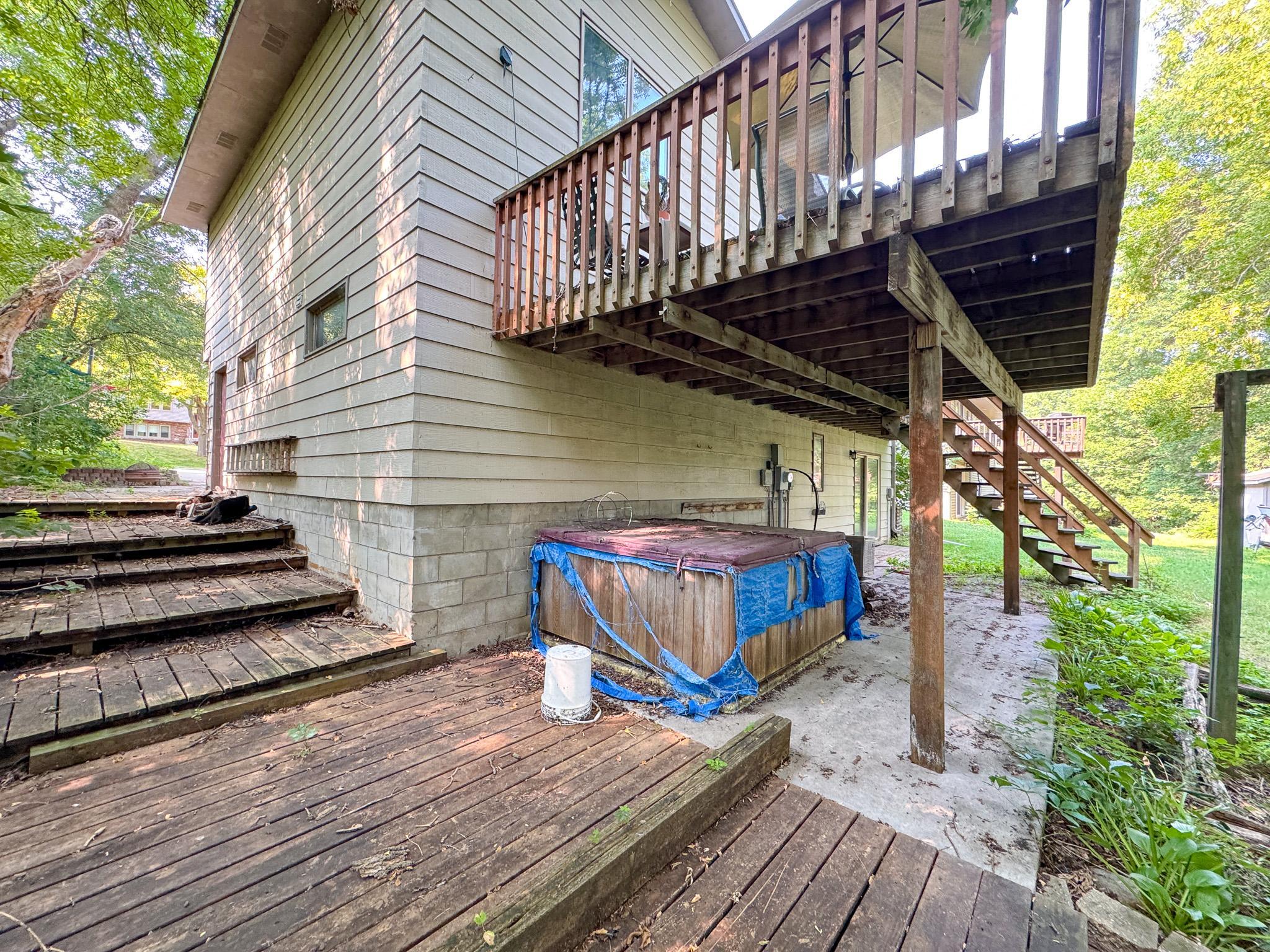 210 W Everett Avenue, Fergus Falls MN 56537 - Photo 36 of 40