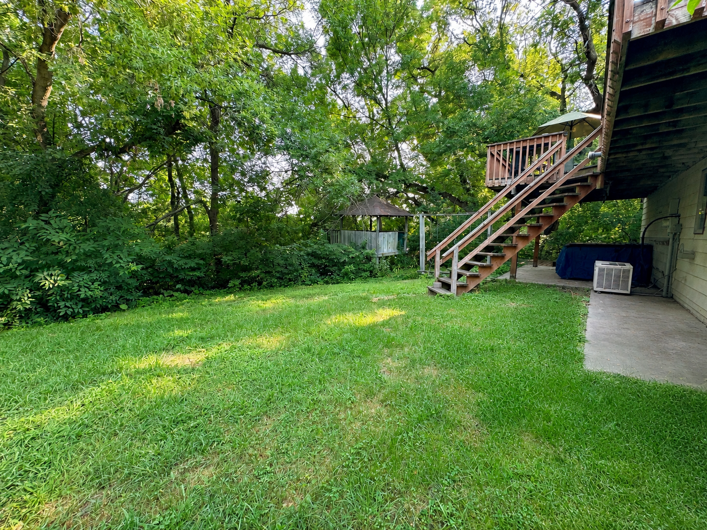 1983 single family home for sale at 210 W Everett Avenue in Fergus Falls, MN — 4 bed, 2 bath (photo 37 of 40)