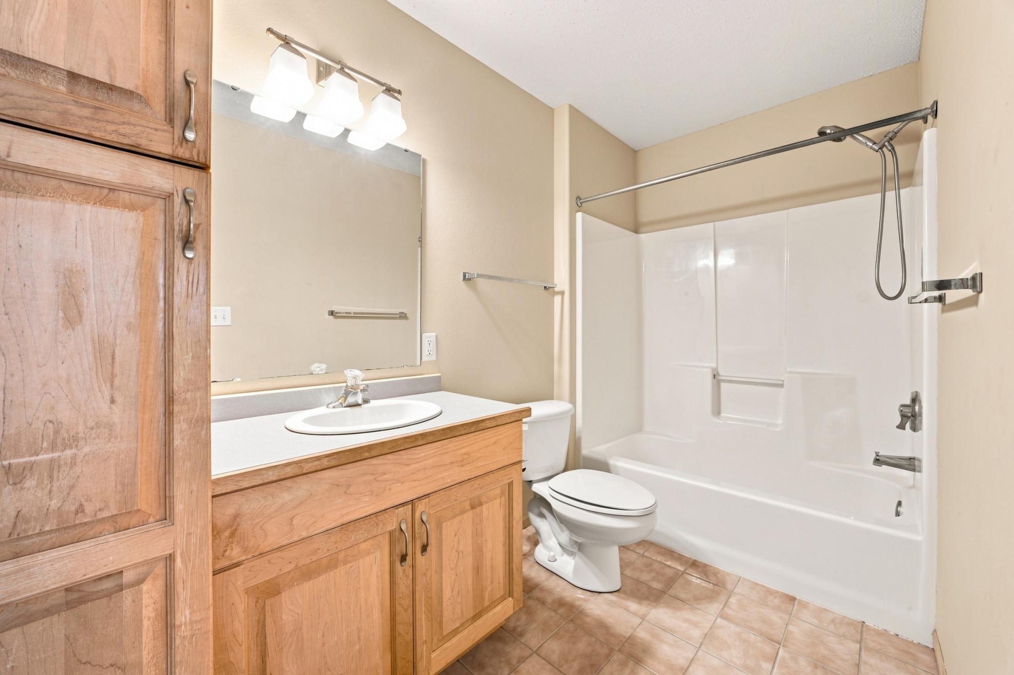 4325 39th Avenue S, Fargo ND 58104 - Photo 22 of 35