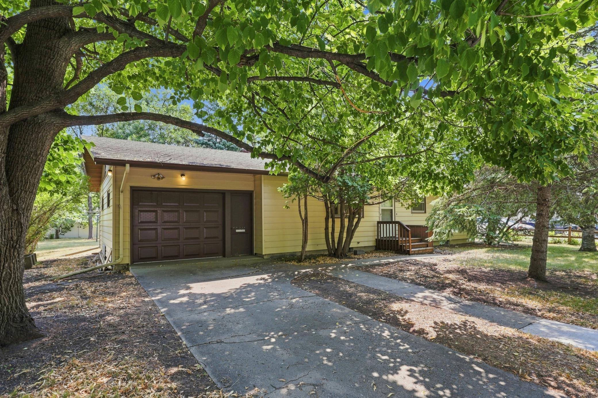1216 Elm Street S, Moorhead MN 56560 - Photo 2 of 41
