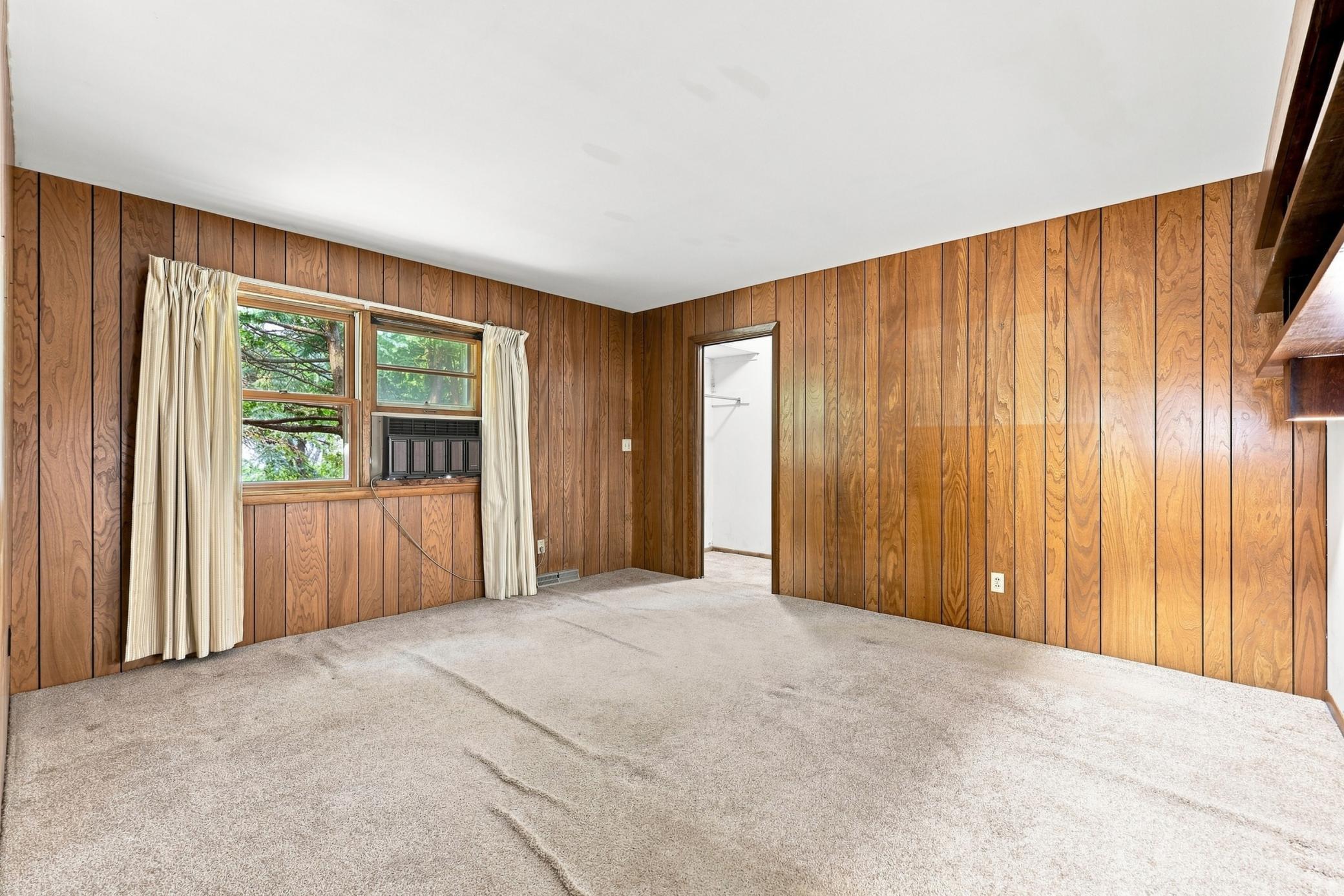 1216 Elm Street S, Moorhead MN 56560 - Photo 11 of 41
