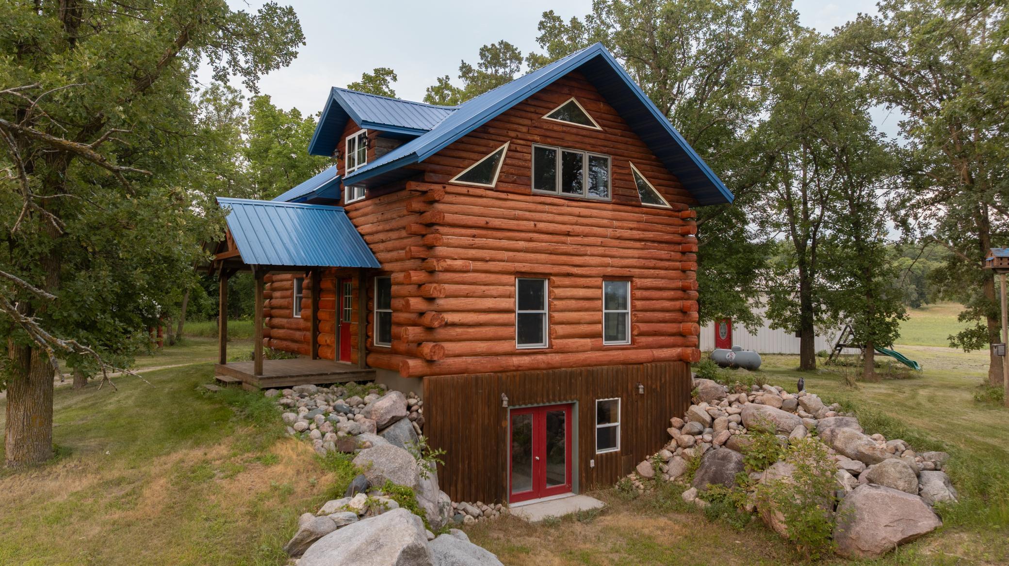 2008 single family home for sale at 17231 330th Avenue in Frazee, MN — 2 bed, 2 bath (photo 32 of 56)