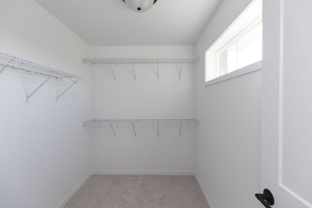 6814 Selkirk Drive S, Fargo ND 58104 - Photo 12 of 15