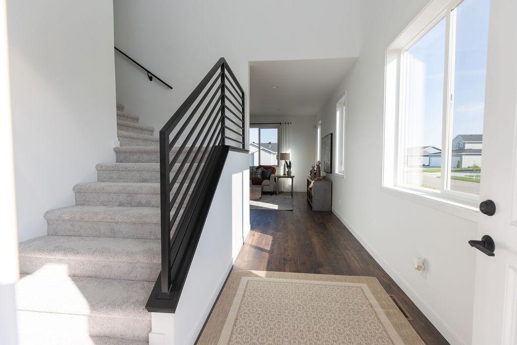 6814 Selkirk Drive S, Fargo ND 58104 - Photo 10 of 15