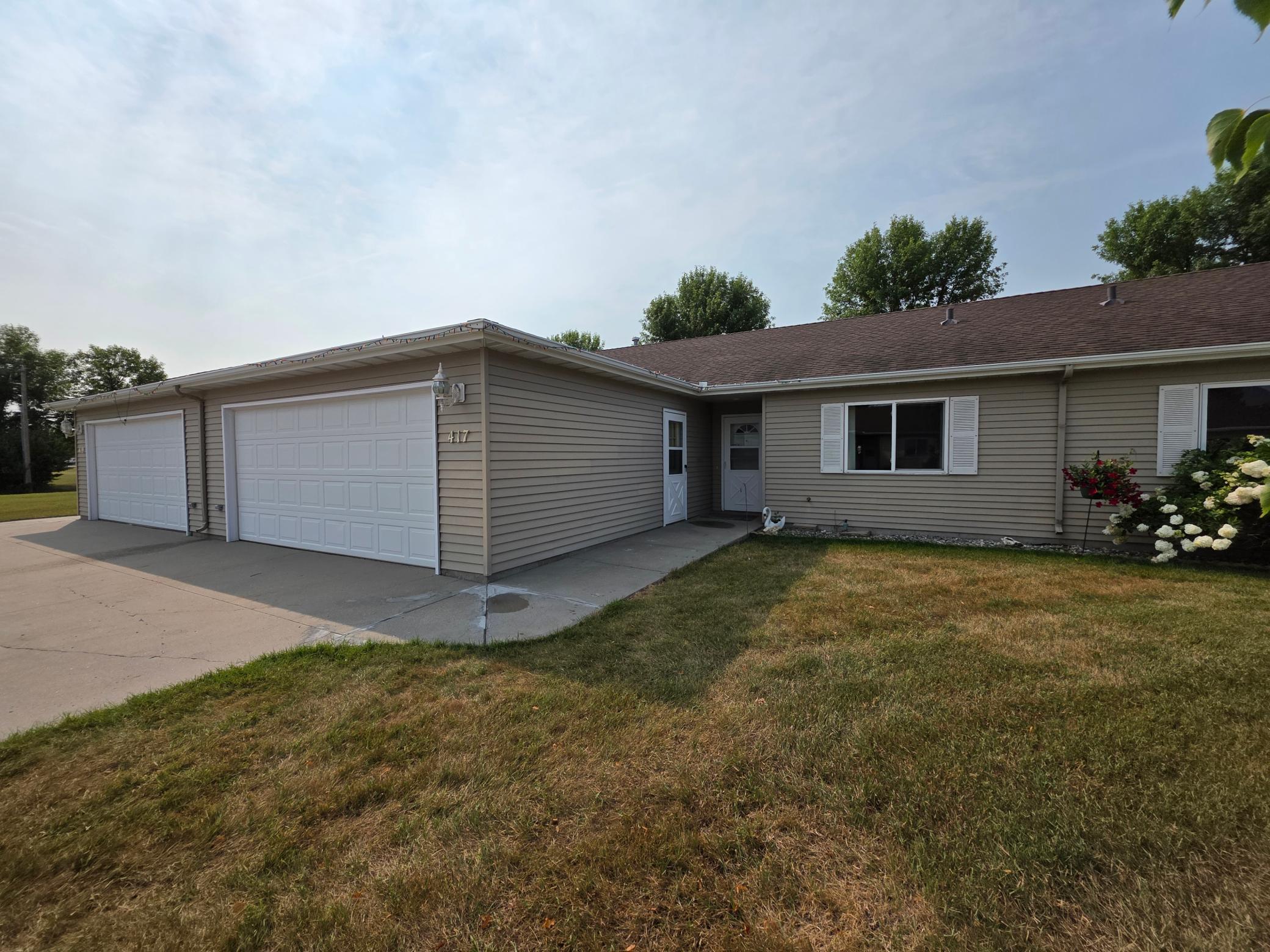 1995 condo for sale at 417 2nd Street NW in Dilworth, MN — 2 bed, 2 bath