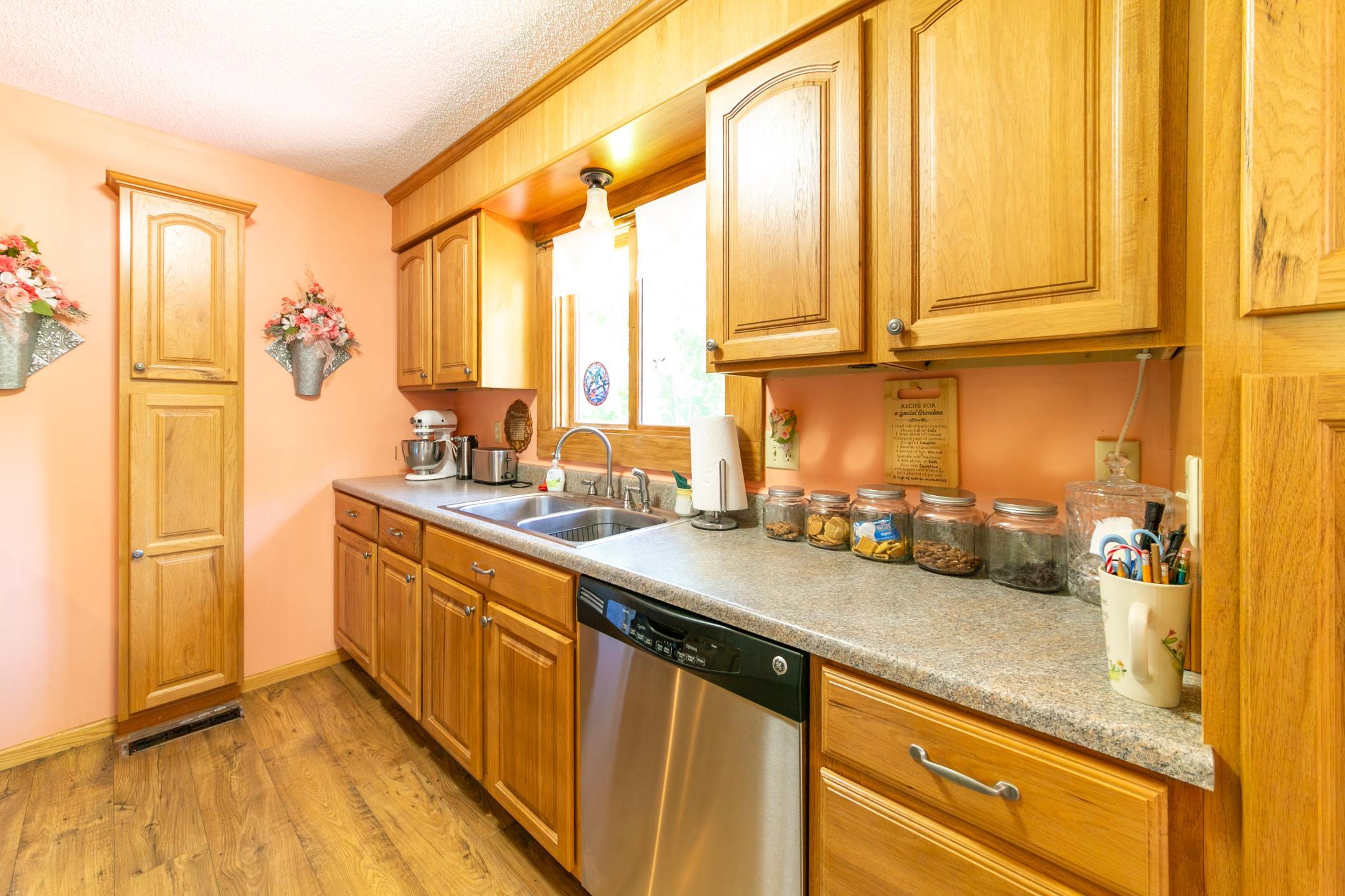 1972 single family home for sale at 7698 State 200 NE in Remer, MN — 3 bed, 2 bath (photo 19 of 67)