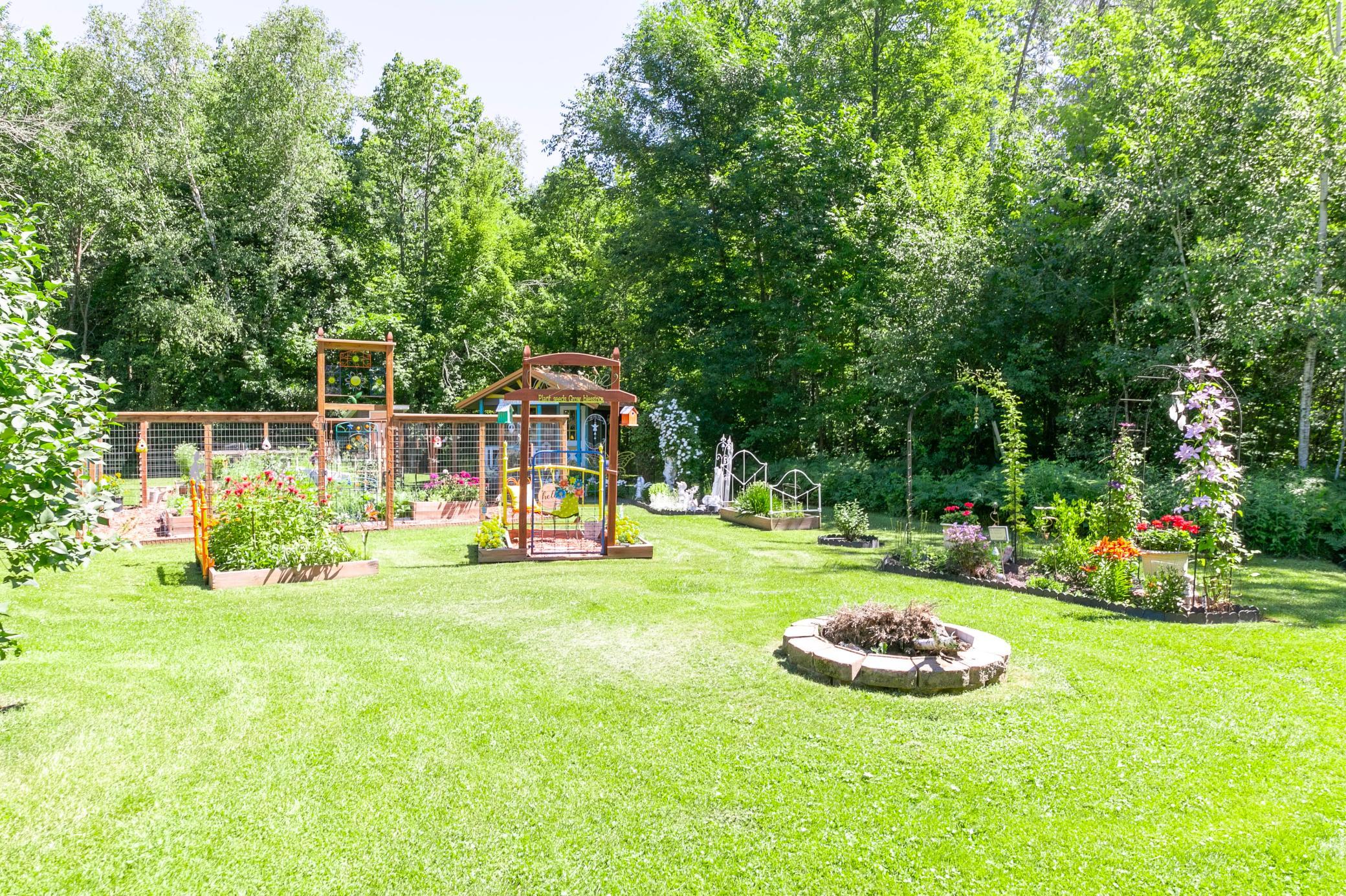 1972 single family home for sale at 7698 State 200 NE in Remer, MN — 3 bed, 2 bath (photo 53 of 67)
